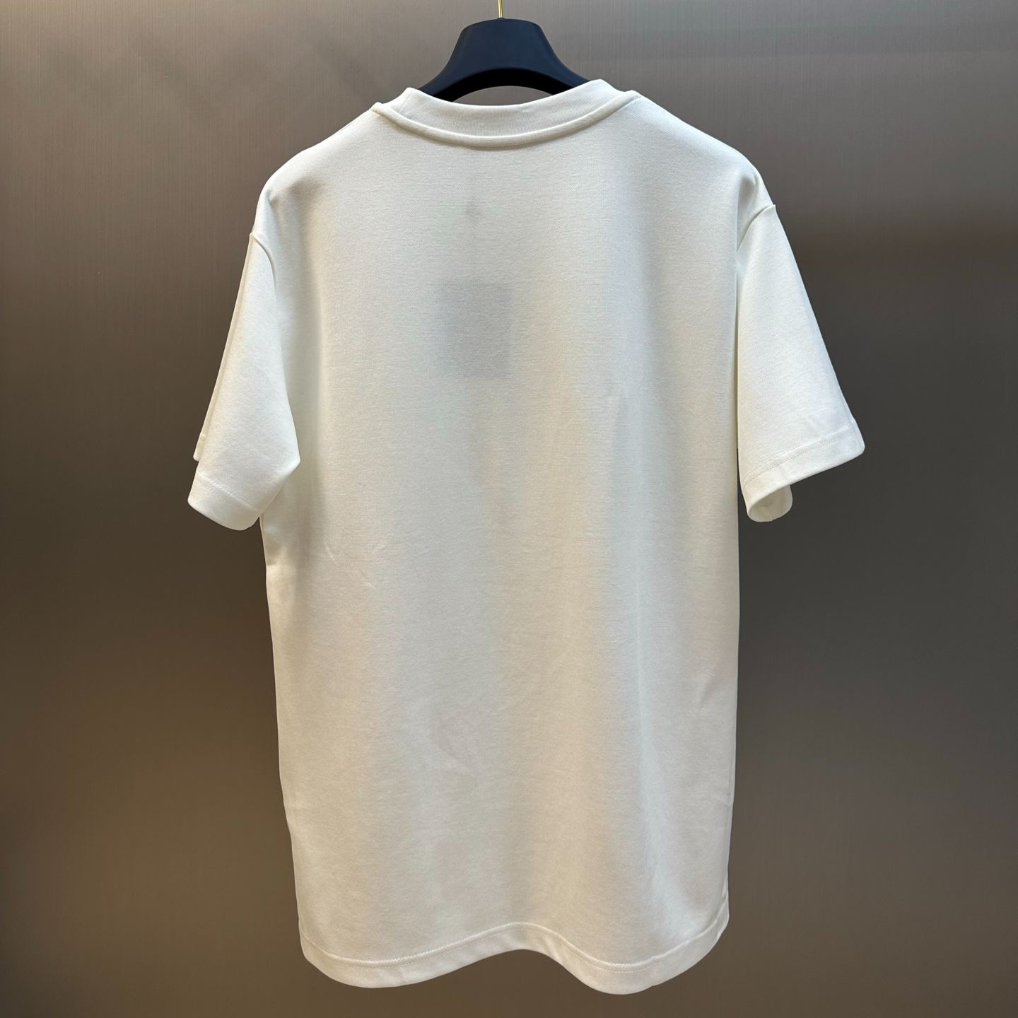 Louis Vuitton Signature Pocket T-Shirt（1AIOFK）