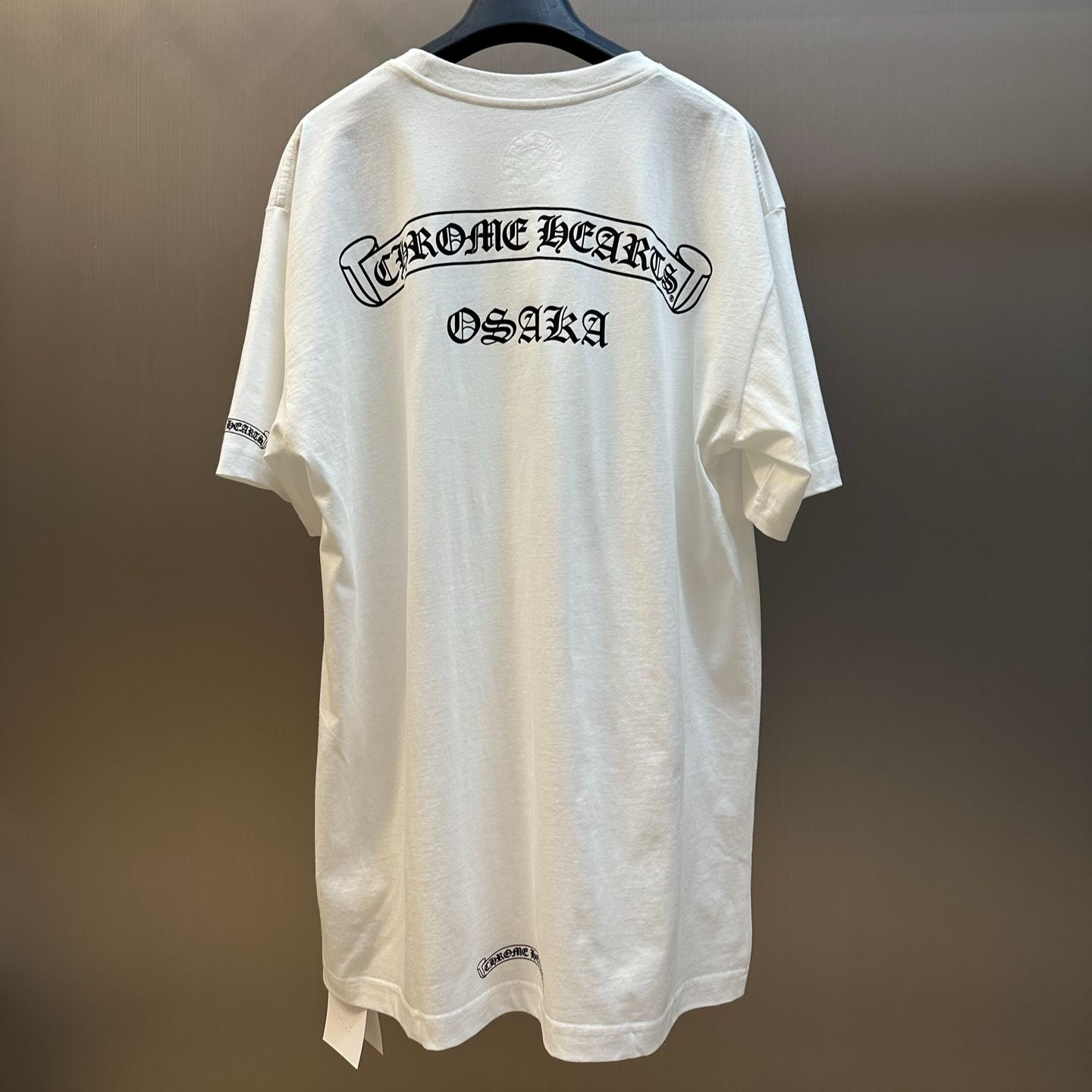 Chrome Hearts Scroll Osaka T-Shirt 'Black' (1SS2504CHSOTB）