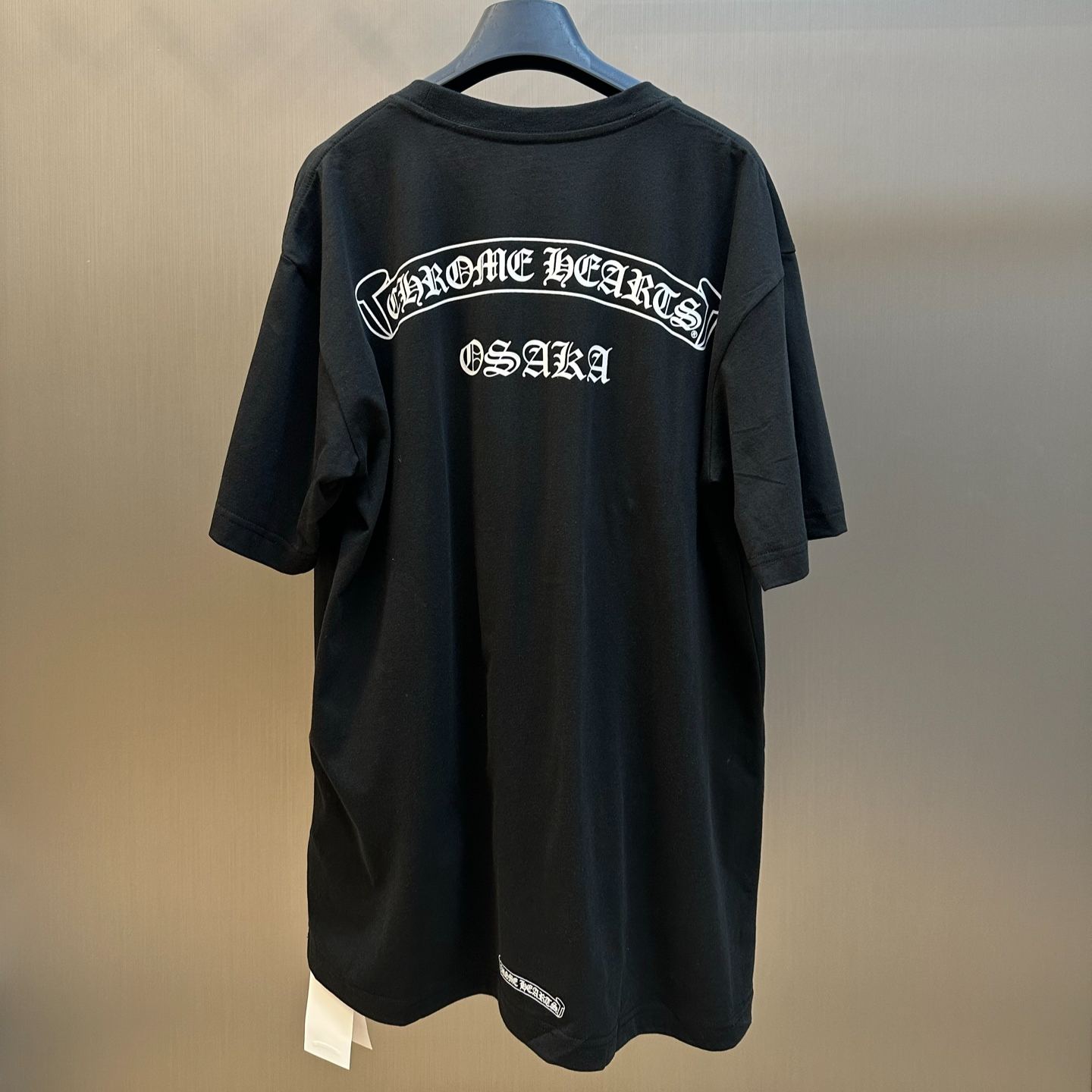 Chrome Hearts Scroll Osaka T-Shirt 'Black' (1SS2504CHSOTB）