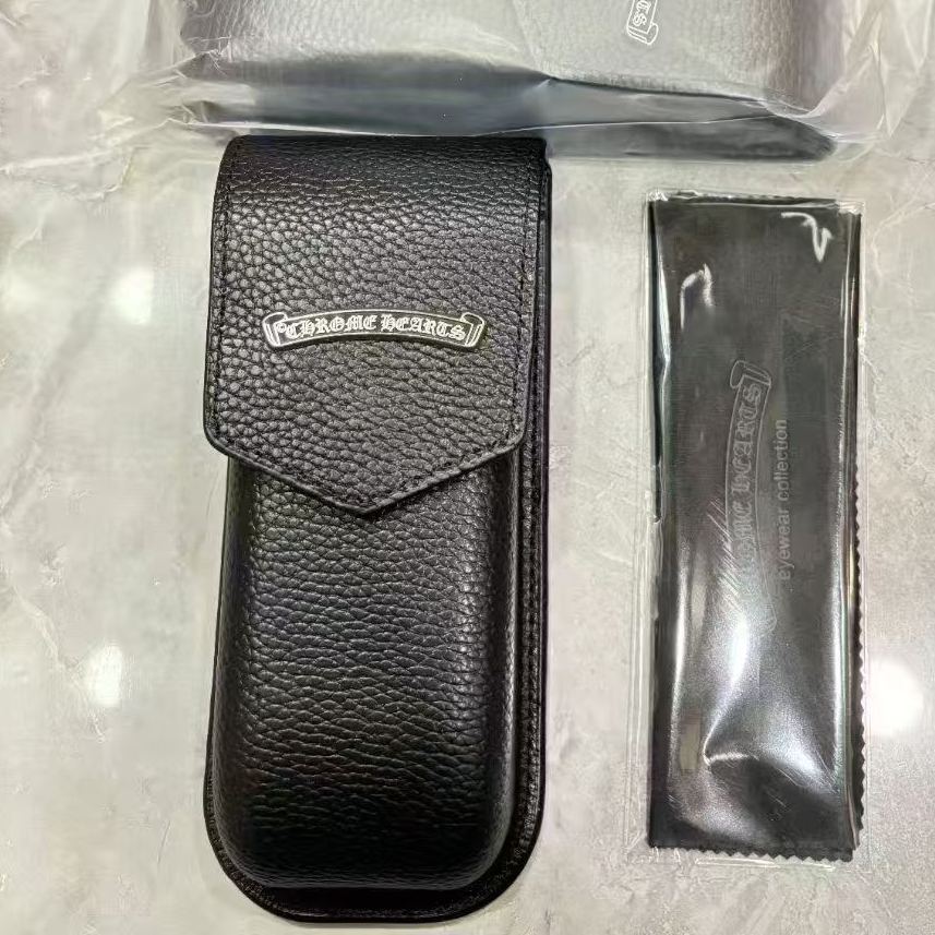 Chrome Hearts VAGILLIONAIRE II Dagger Glasses (CHROME HEARTS 423)