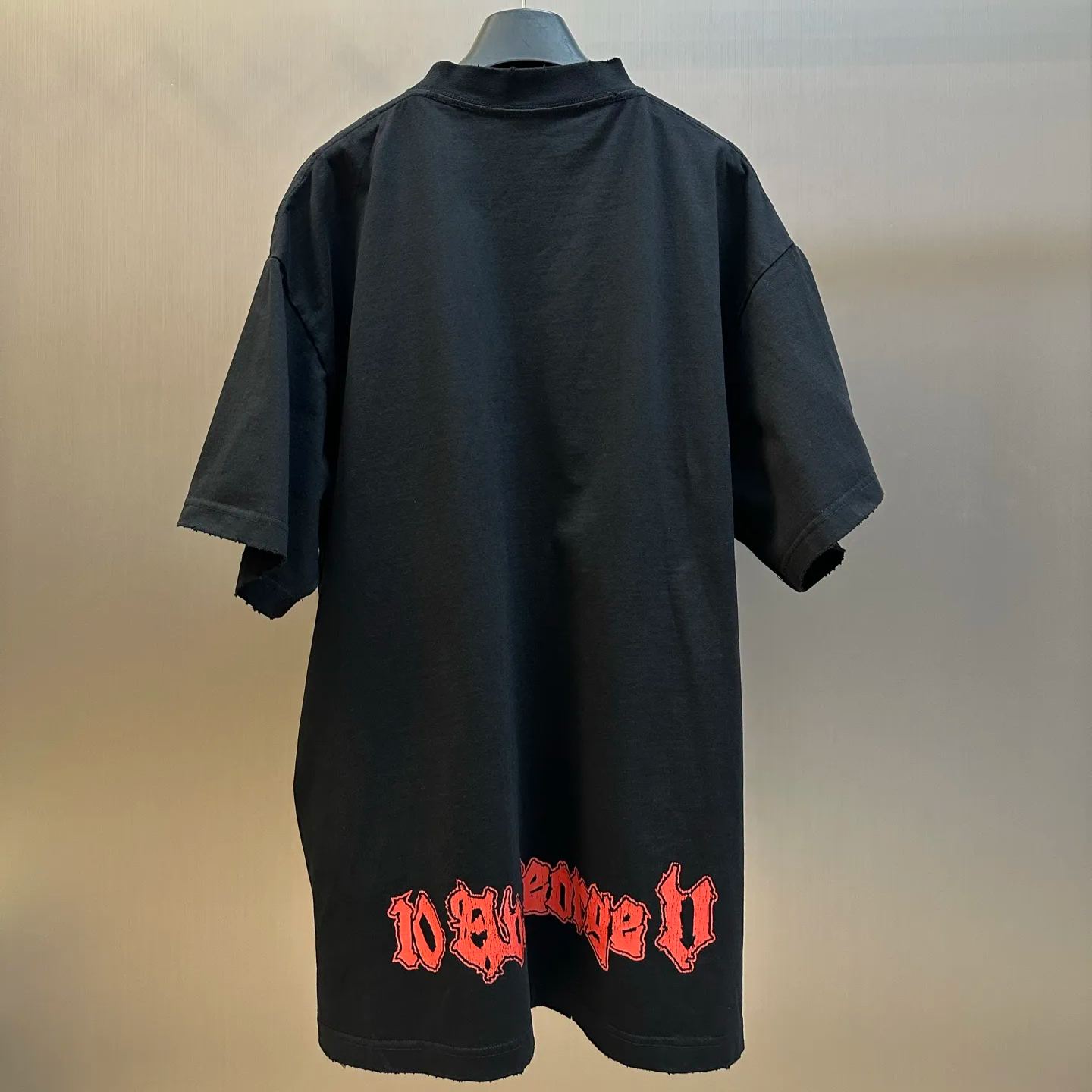 BALENCIAGA Salon De Couture T-Shirt Medium Fit "Black"（764235TUVD51000）