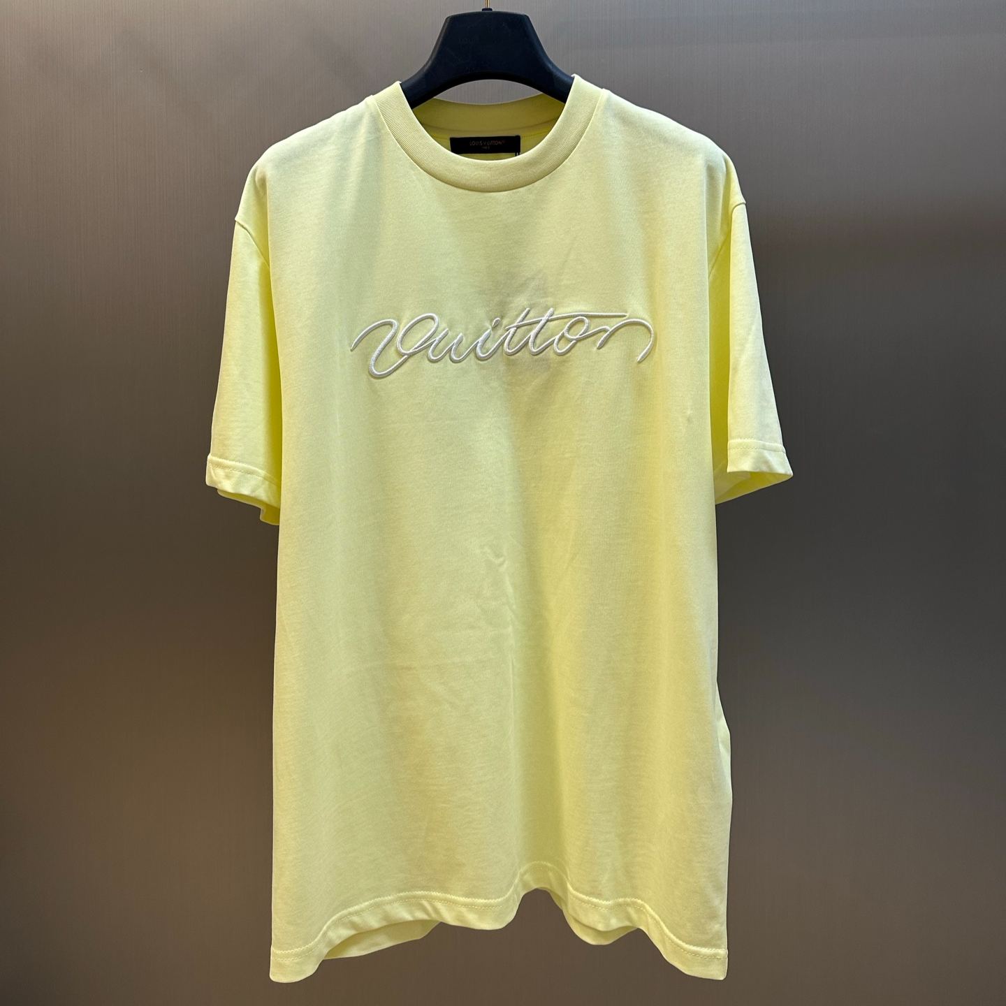 Louis Vuitton Embroidered Logo Short-Sleeve T-Shirt（1AJWY6）