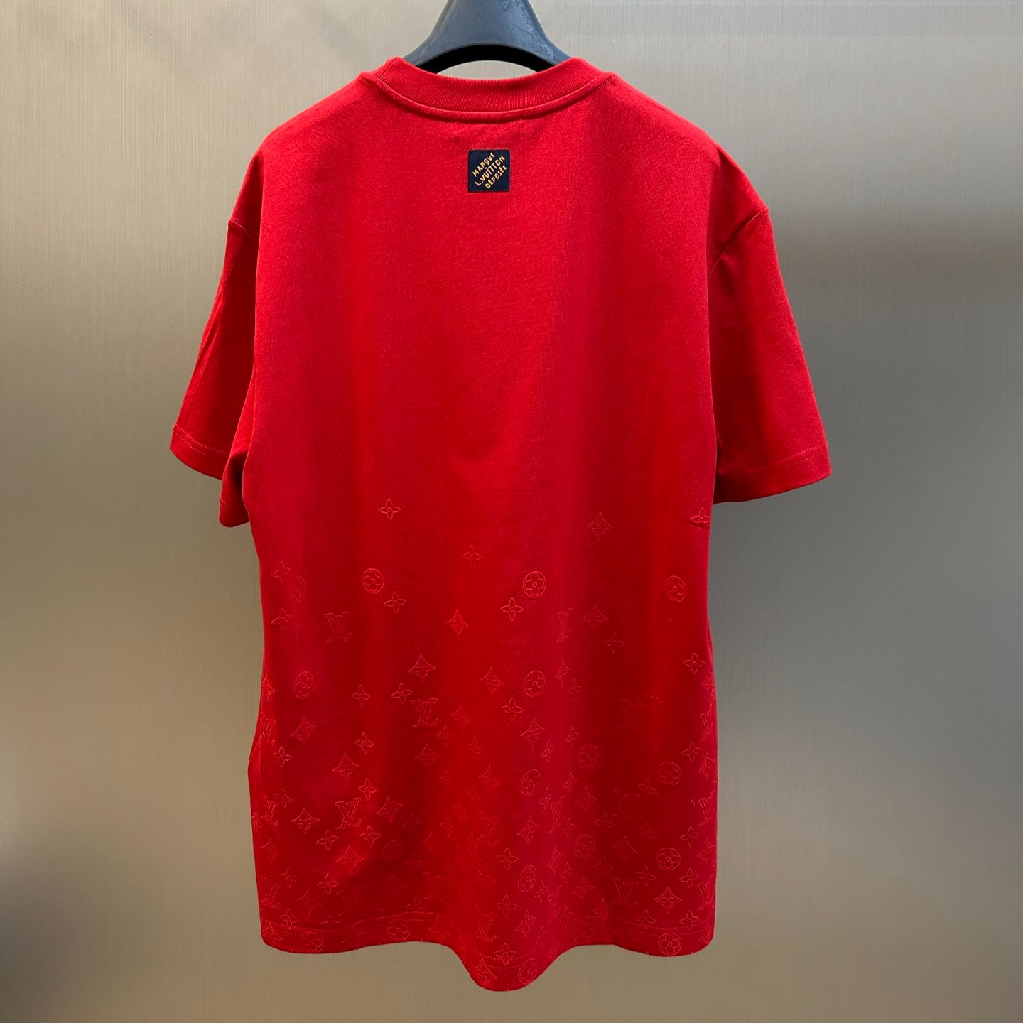Louis Vuitton Flocked Print Gradient Letter Pattern T-shirt（1AK7LO）
