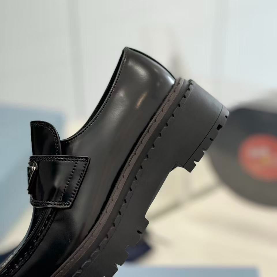 PRADA Monolith loafers（1D649M_B4L_F0002_F_B055）