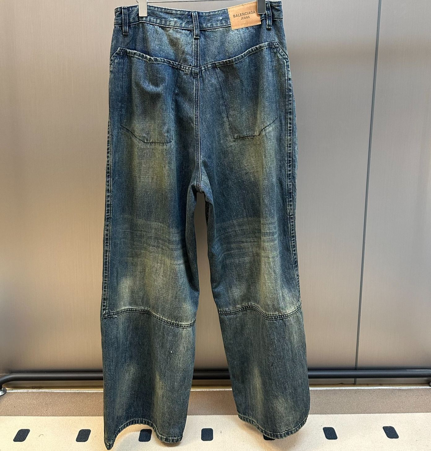 Balenciaga Minimal Jeans | Blue (857216TTW661505）