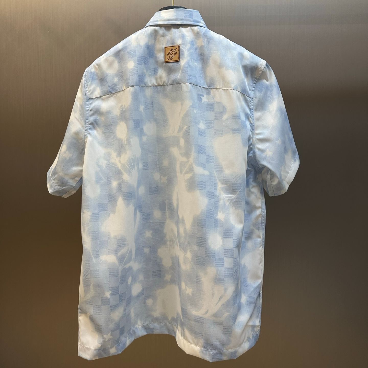Louis Vuitton printed short-sleeved shirt (1AJRI1）