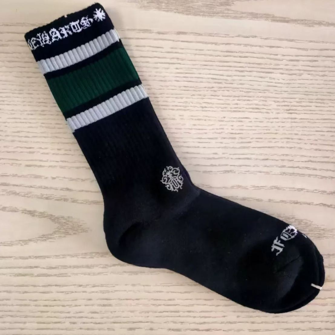 Chrome Heartsのソックス