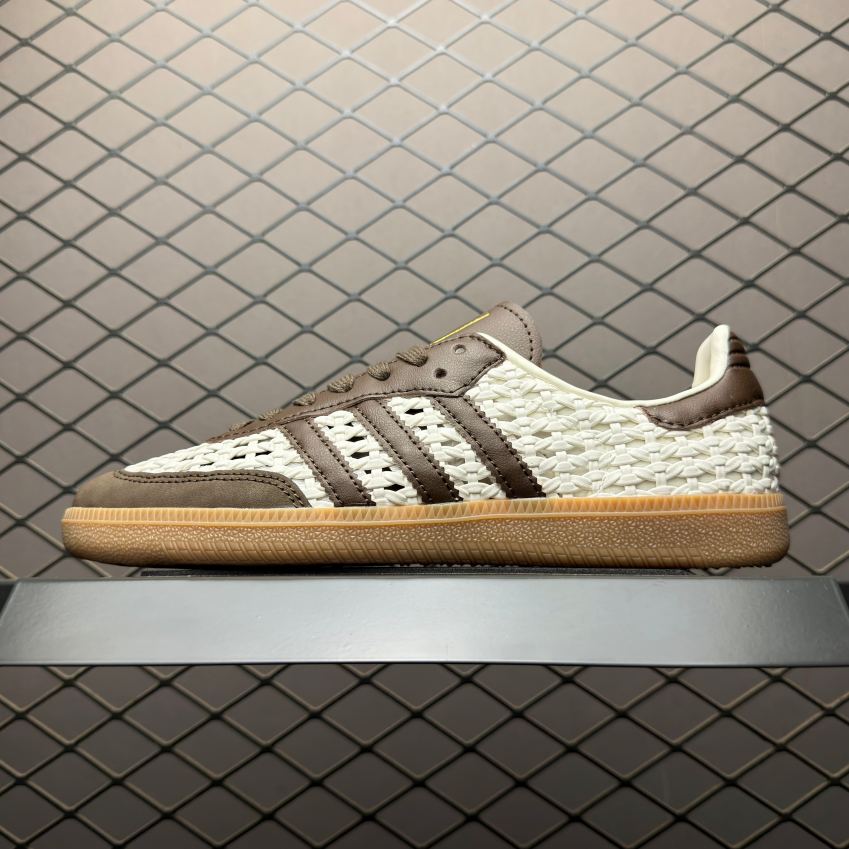 adidas Women's Samba OG "Off White/Brown"（IH9373）