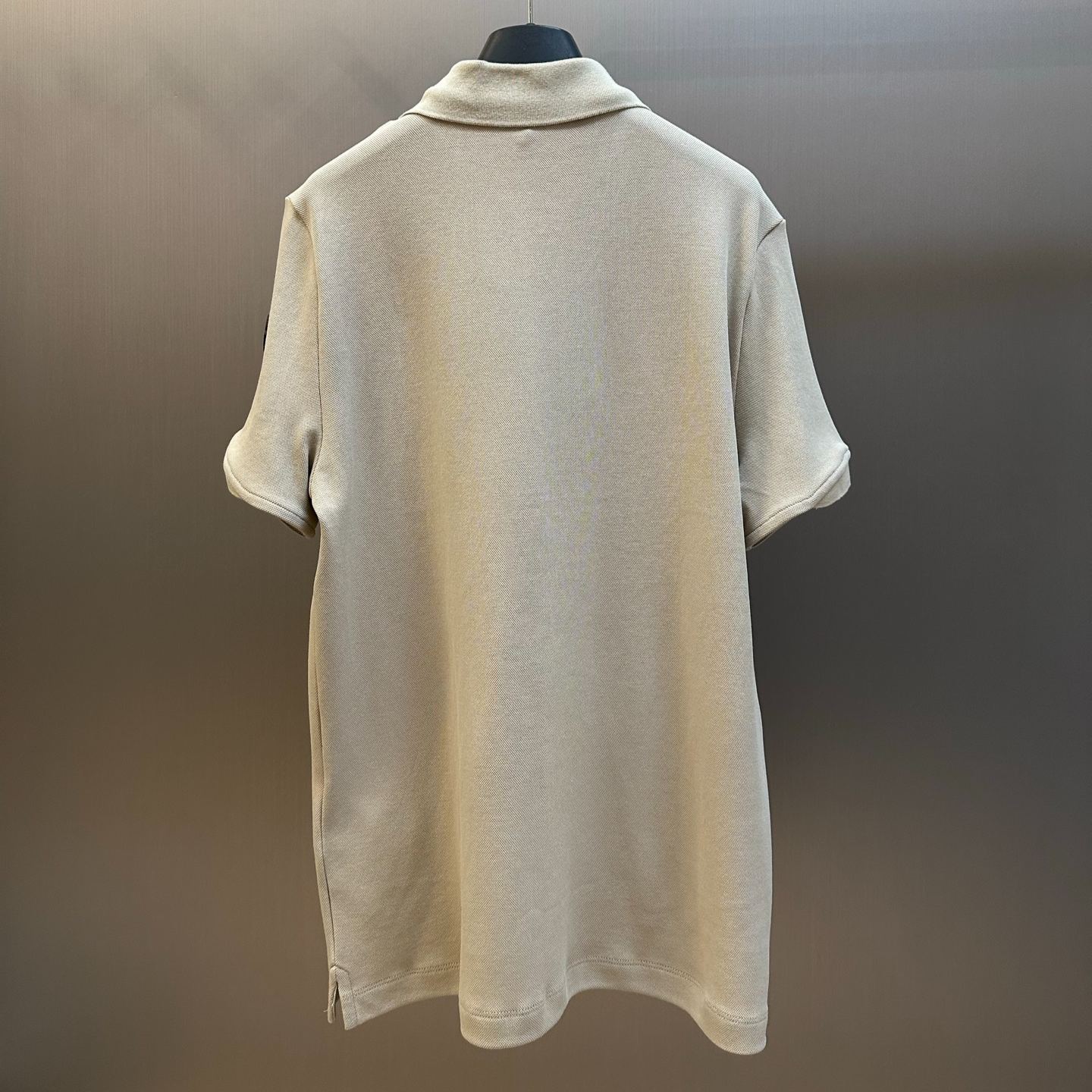 Moncler Logo Patch Short Sleeved Polo Shirt （K20918A0000189A16216）