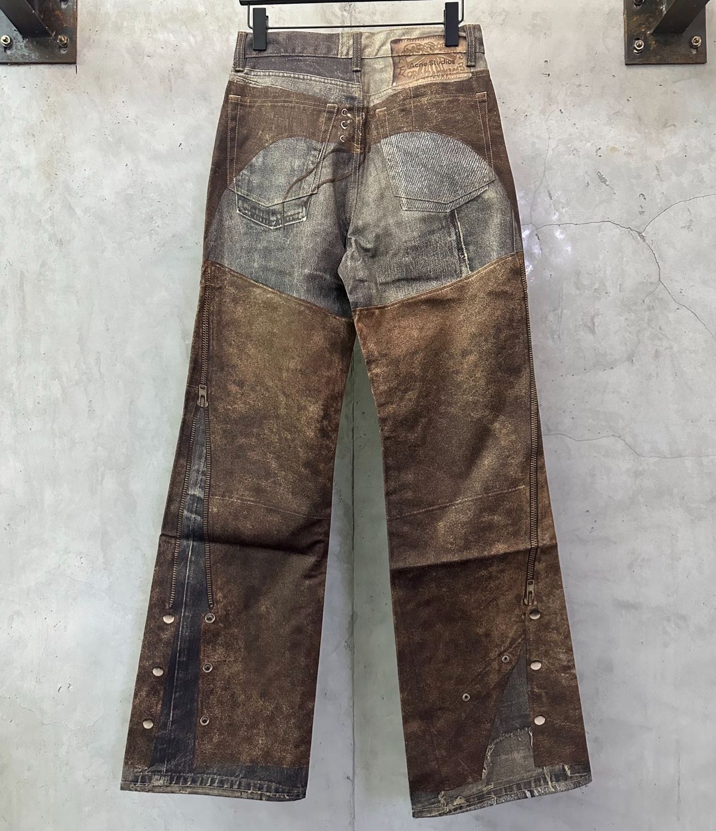 Acne Studios Printed Trousers in Blue & Brown (BK0703-AG7）