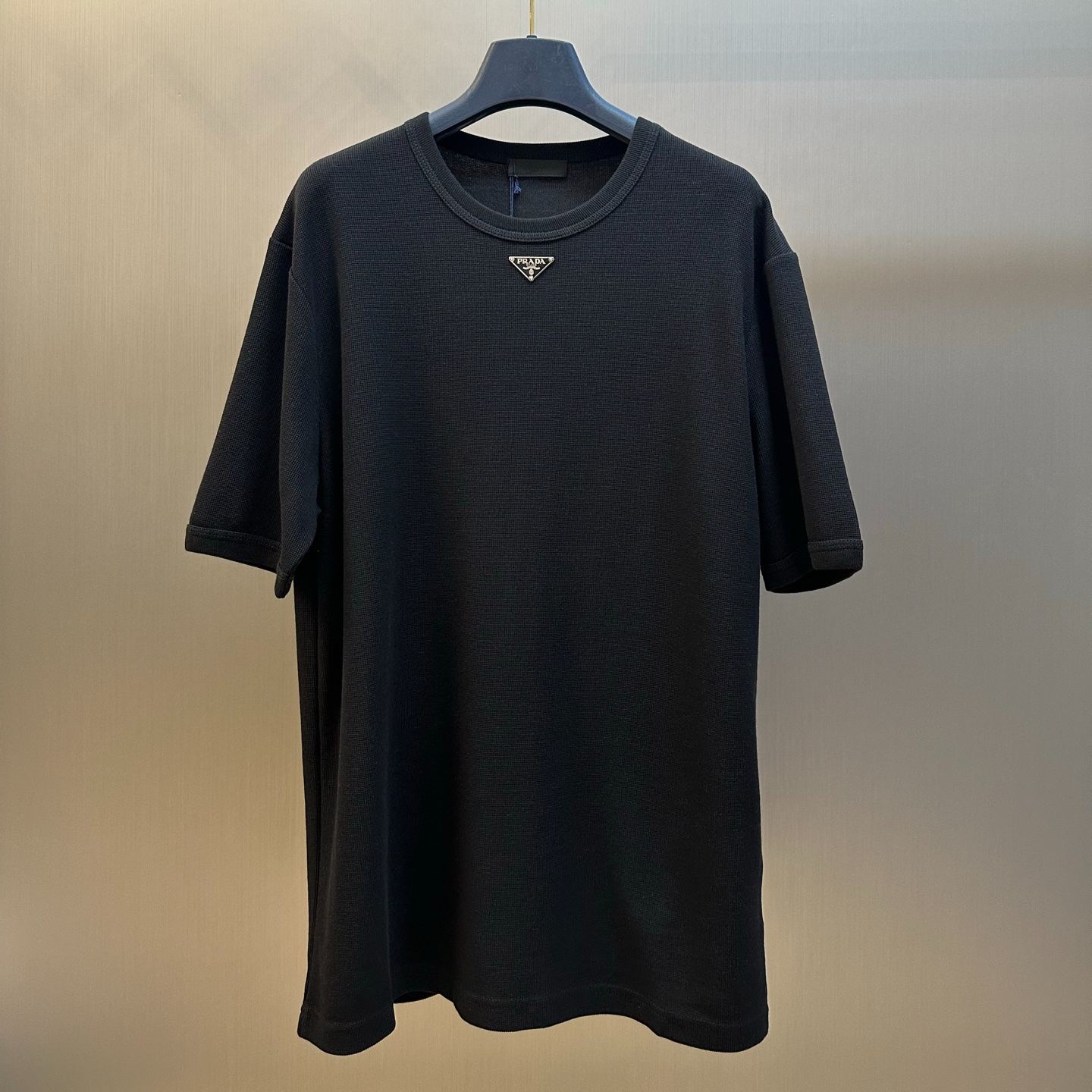 PRADA Limestone Cotton T-shirt（UJN994_19DP_F0A08_S_OOO）