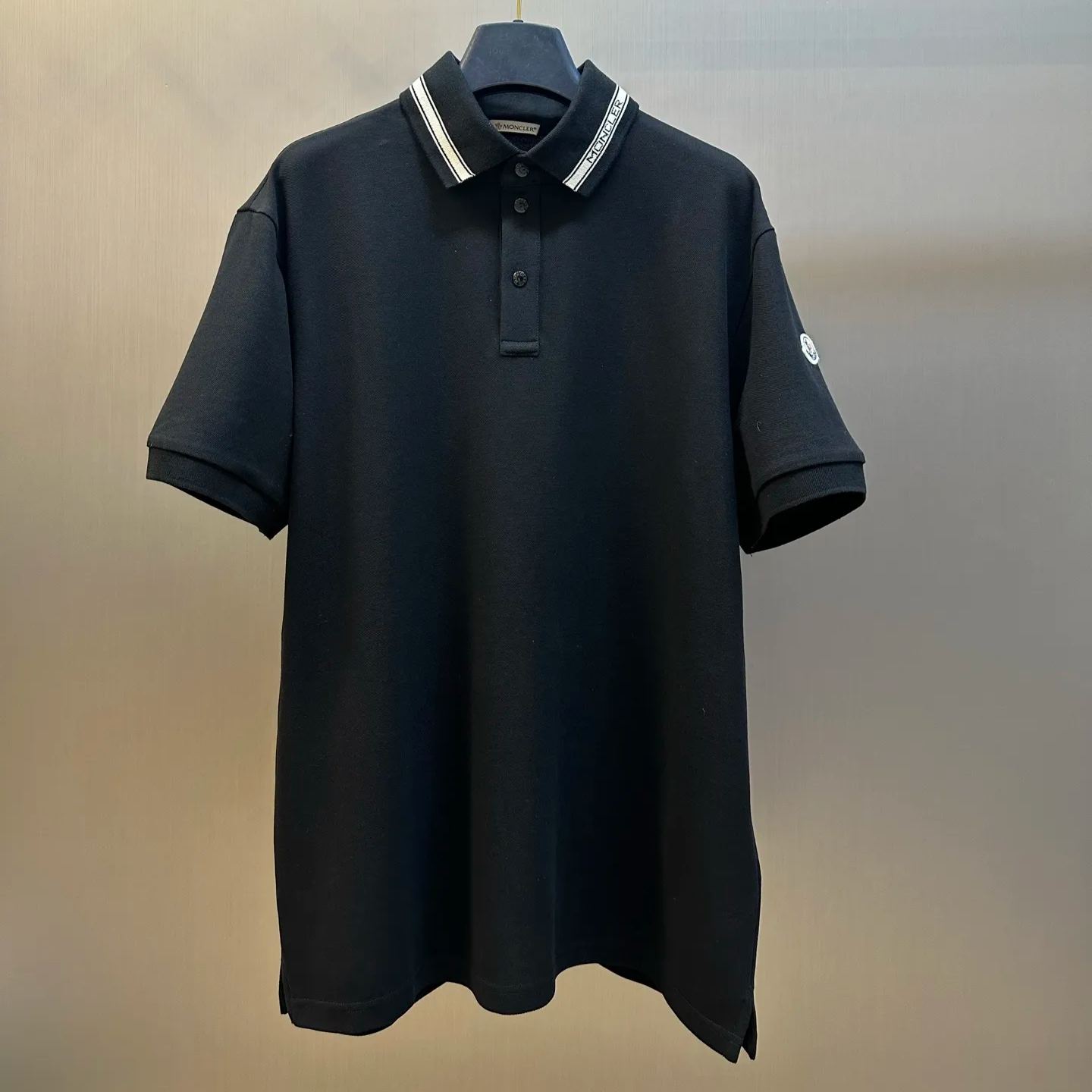 Moncler Jacquard logo polo shirt（L10918A000228472077X）