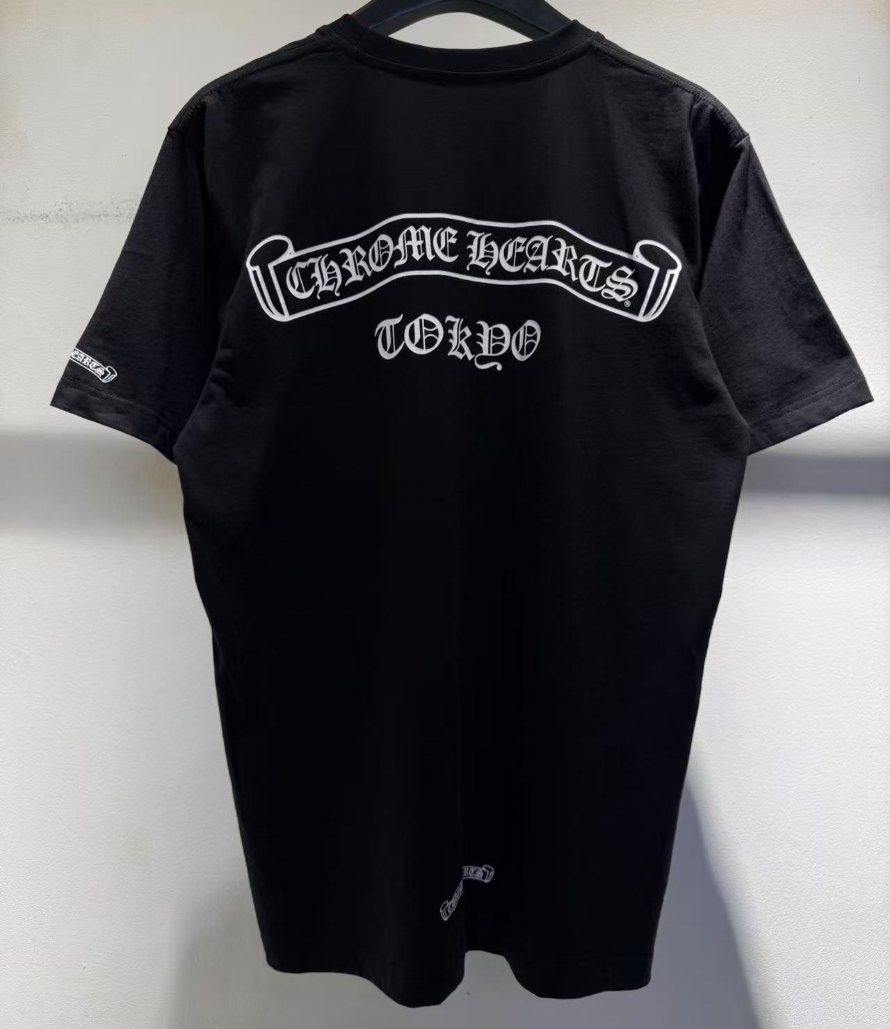 CHROME HEARTS  Tokyo Scroll Tee (CH-093066）