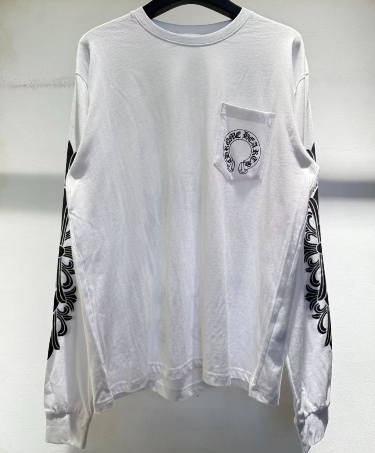 CHROME HEARTS LONG SLEEVE T-SHIRT FLORAL CROSS (CH-093067）