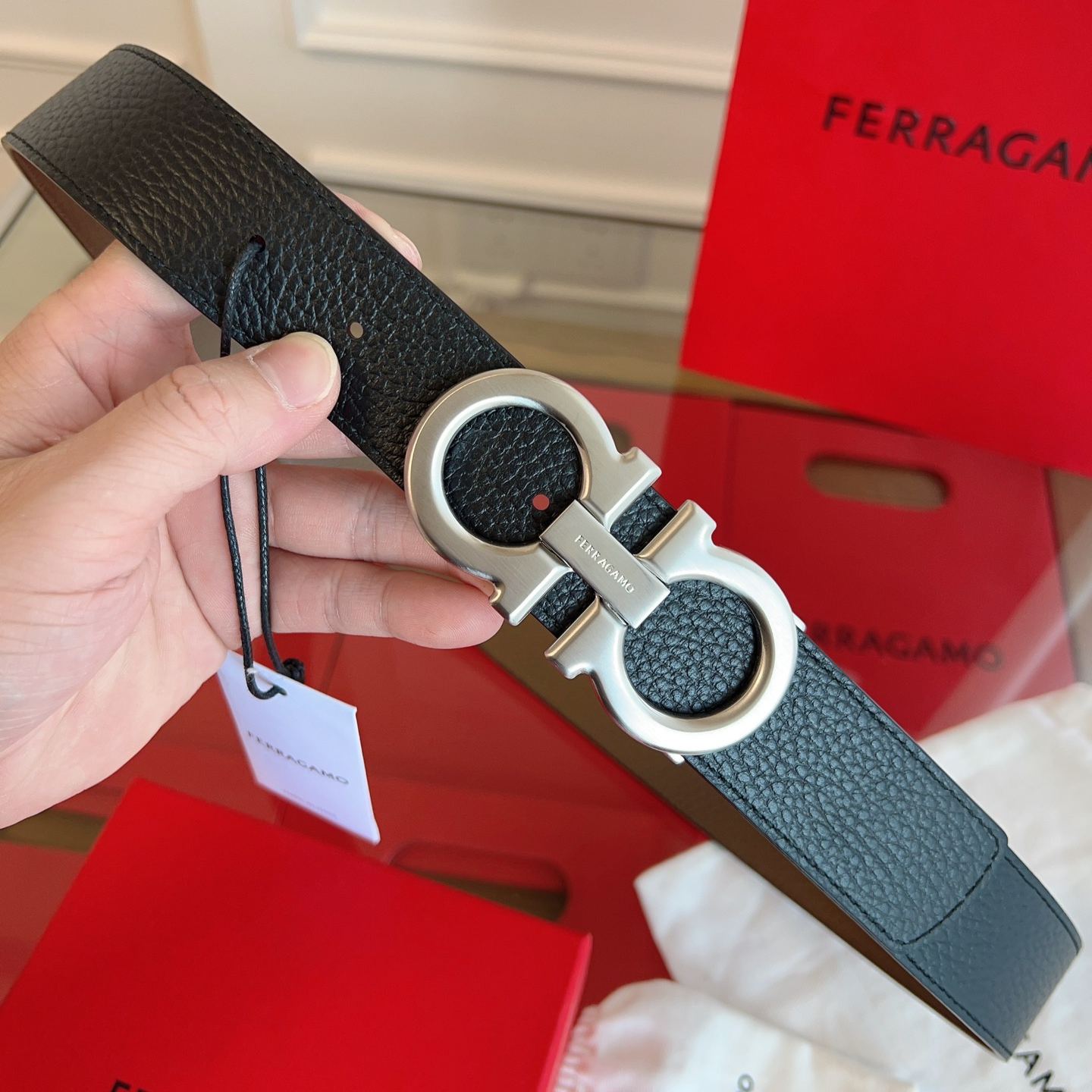  FERRAGAMO reversible and adjustable Gacini belt（705614）