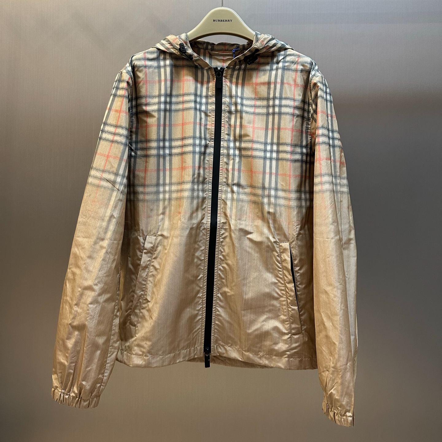 BURBERRY Gradient Check Newport Hooded Jacket（8118831B9368）