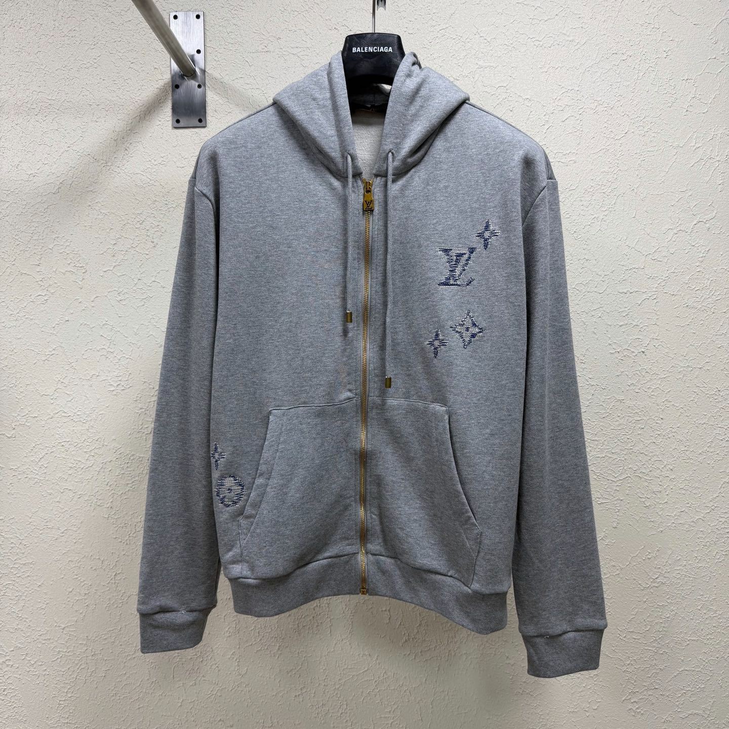 LOUIS VUITTON Embroidered Logo Zip-Up Hooded Jacket（1AK7FH）