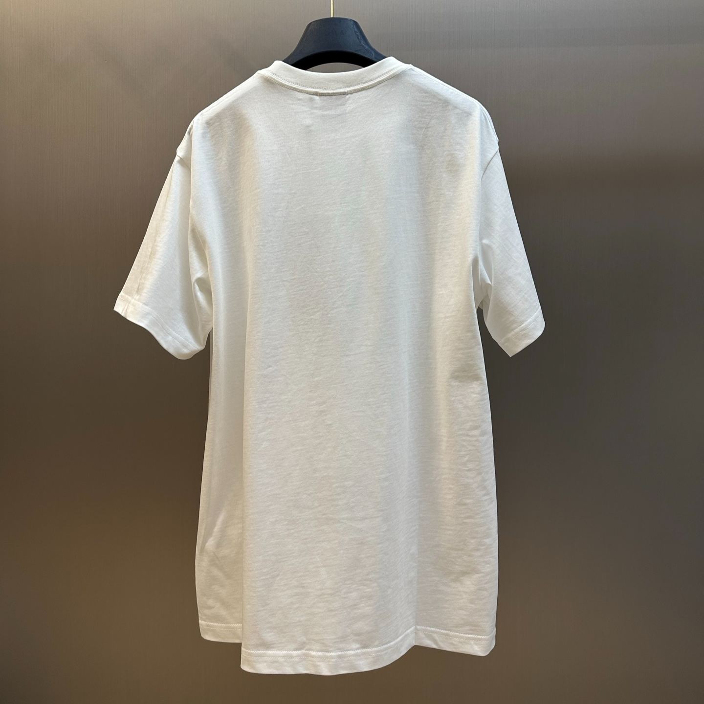 Dior loose fit T-shirt with embroidered book cover pattern.（693J608A3282_C089）