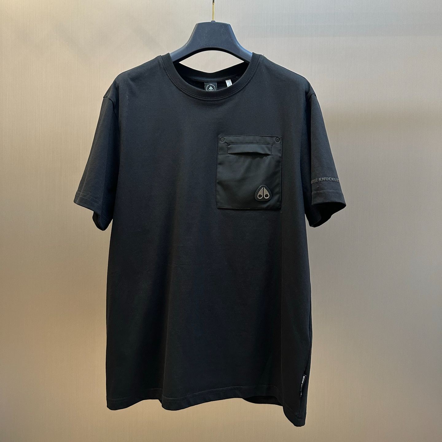 Moose Knuckles T-shirt with pocket (M15MT733 0-1705）
