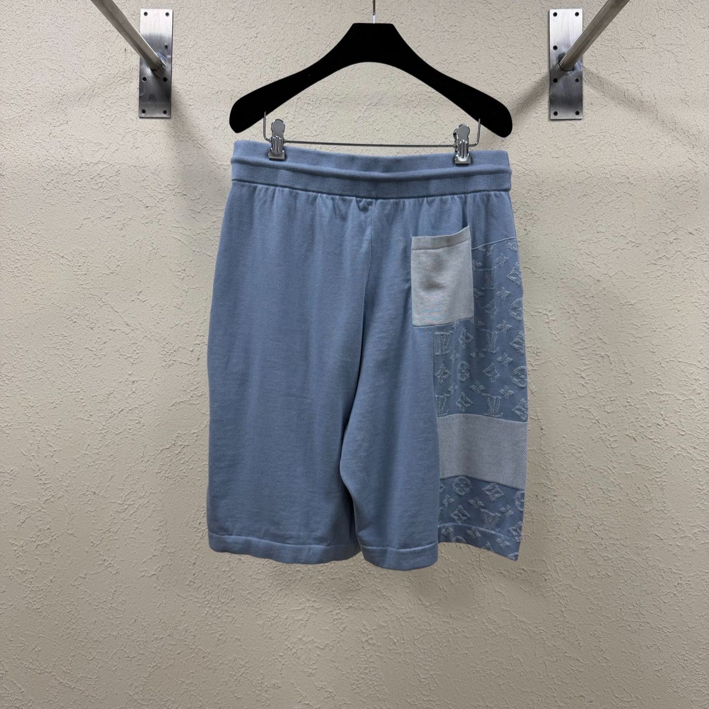 Louis Vuitton knit patchwork denim shorts（1AK6Y7）