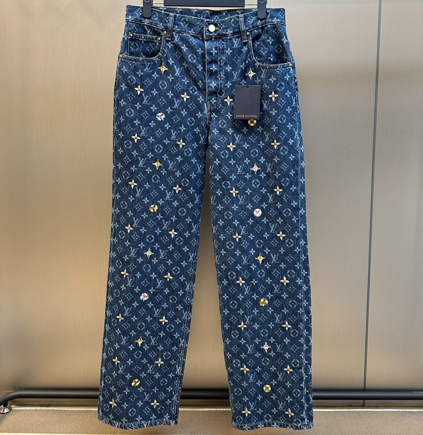 Louis Vuitton Monogram Embroidered Denim Skate Pants（1AJRN8）