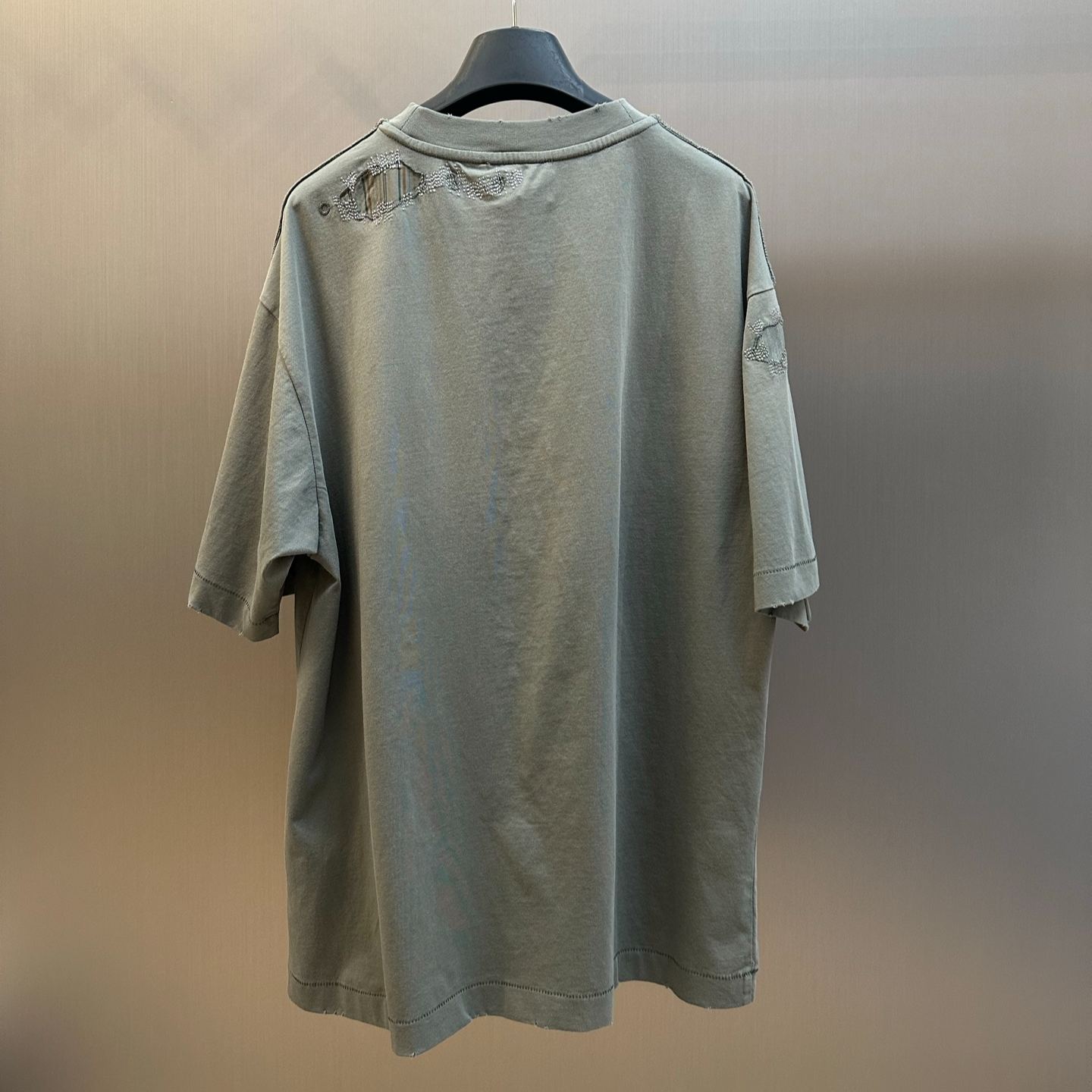 Acne Studios Gray Mended Logo T-shirt(262129M213007）