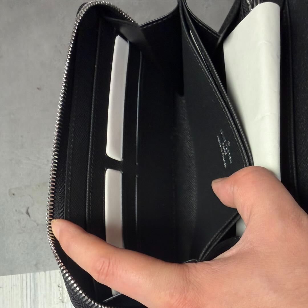 Louis Vuitton wallet （M61694）