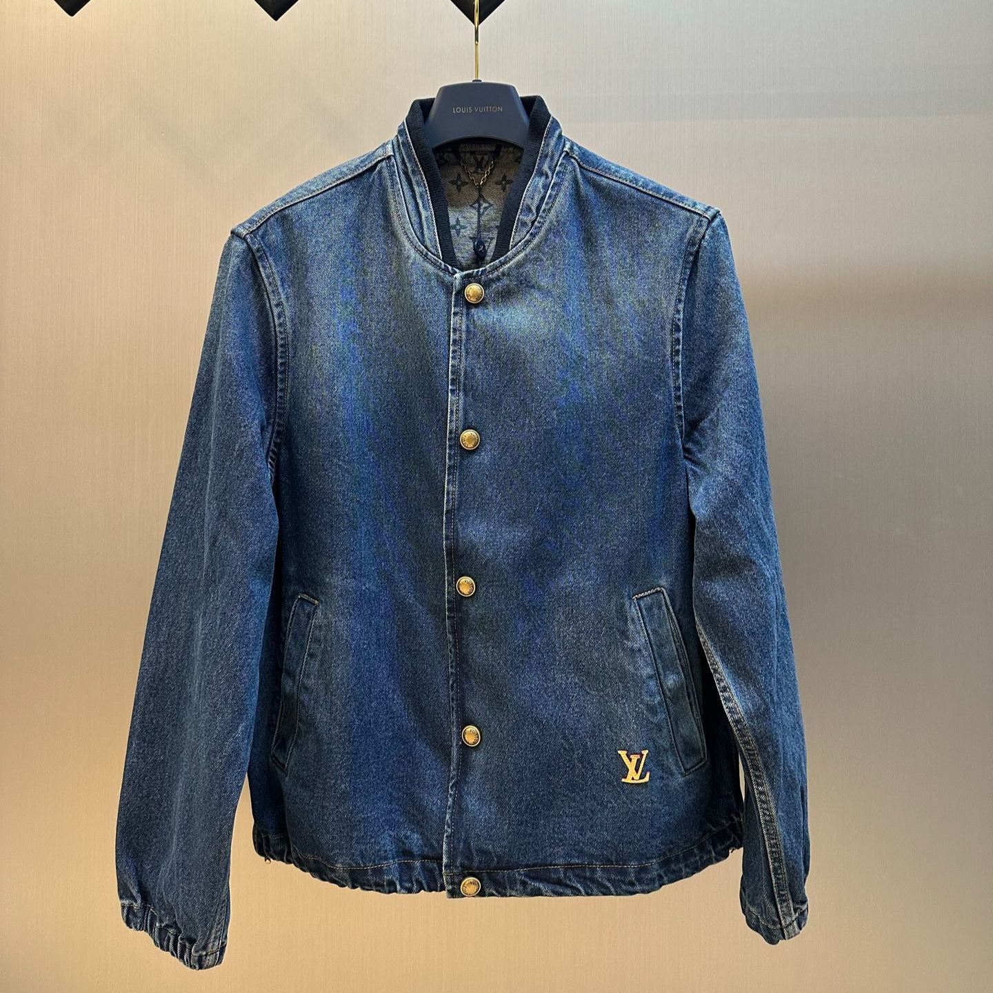 LOUIS VUITTON Denim Coach Jacket - Ready-to-Wear（1AK6K7）