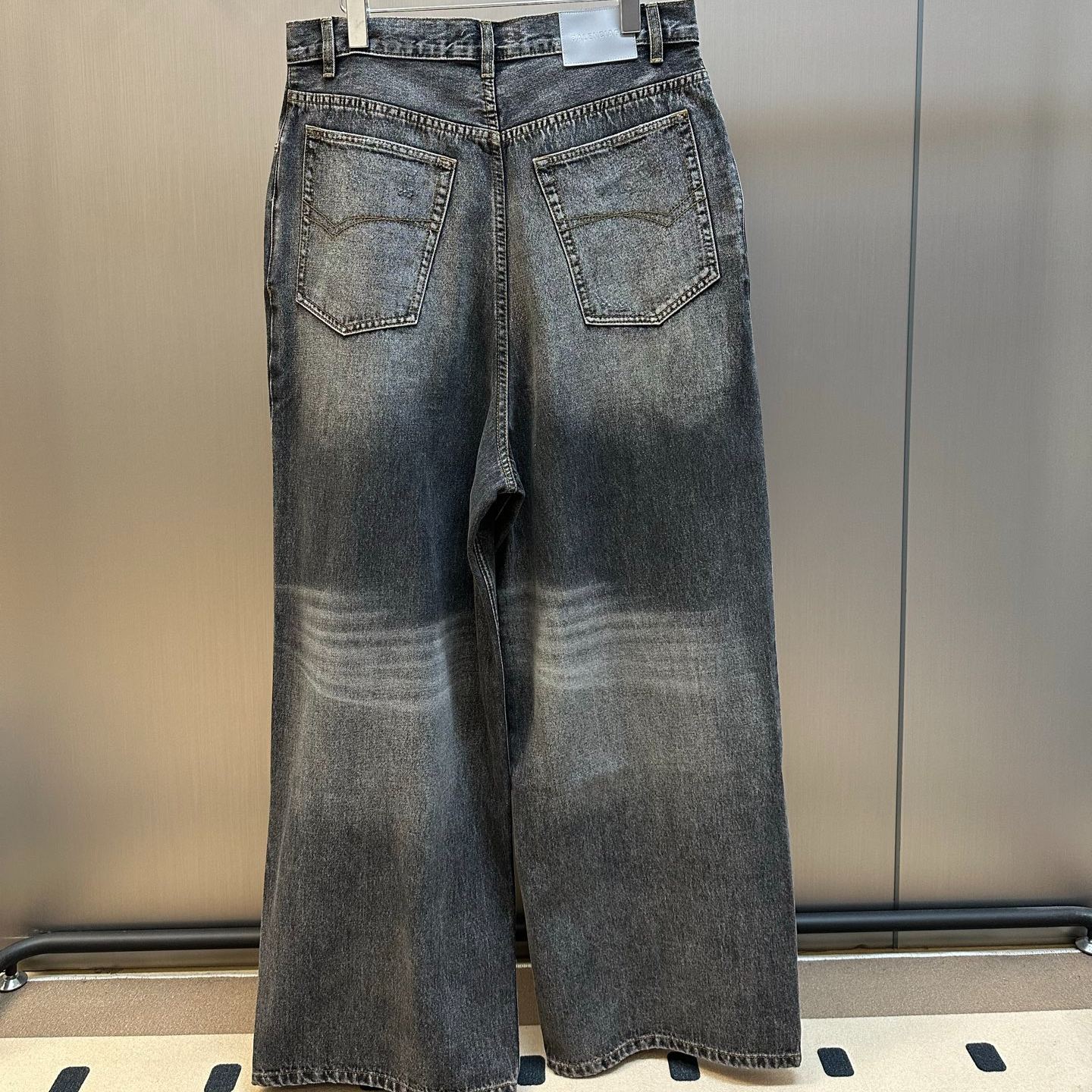 BALENCIAGA Women Denim Pants (872163TUW561441）