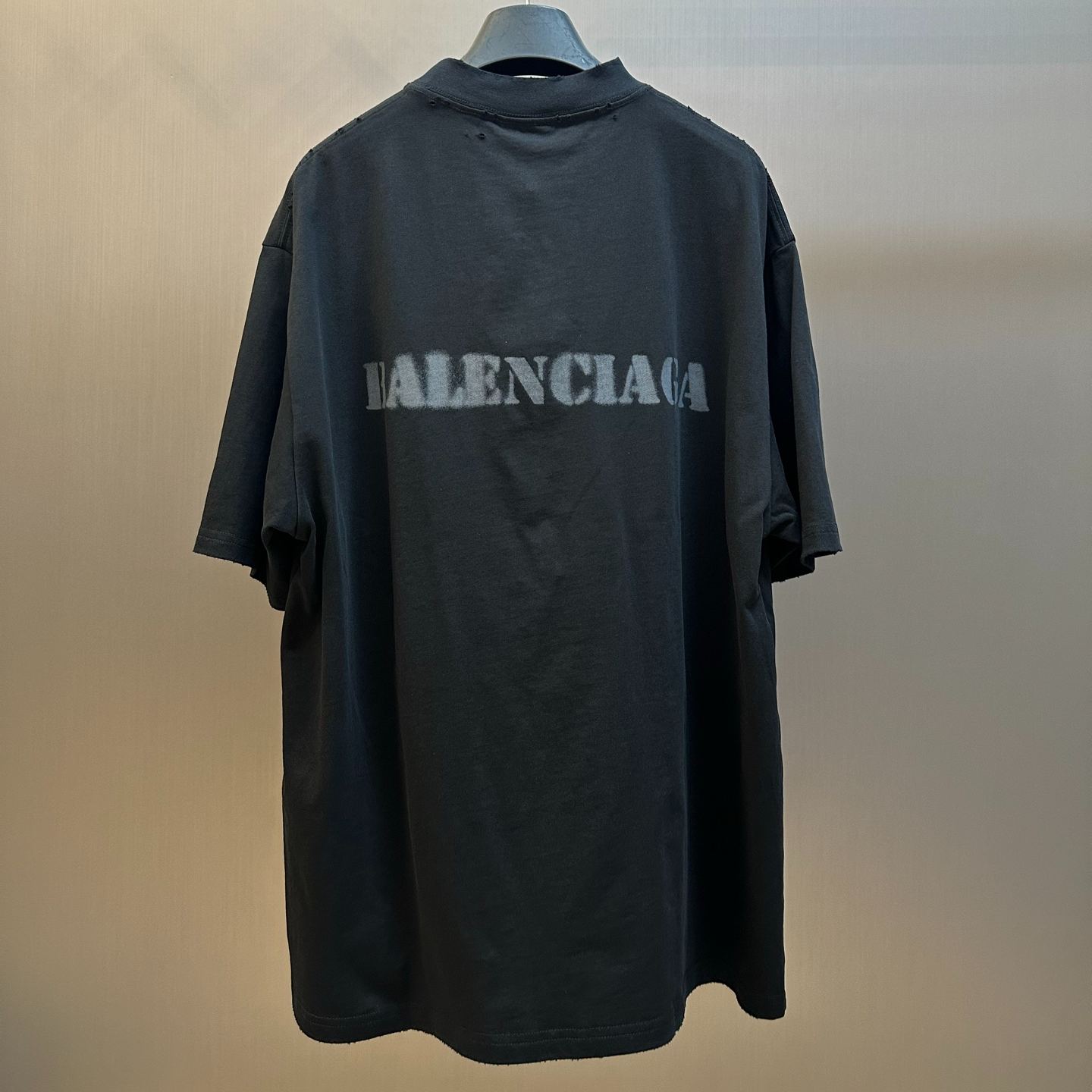 Balenciaga-Stencil Type T-shirt 'Black'（764235TQVA31750）