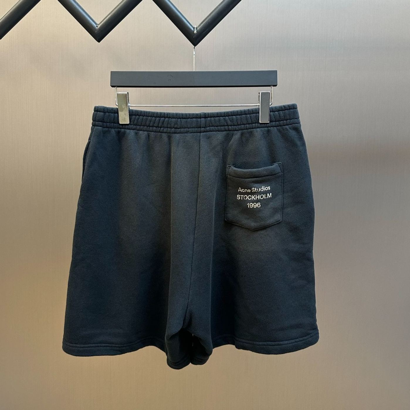 Acne Studios  Vintage Fleece Shorts (FA-UX-SHOR000068）