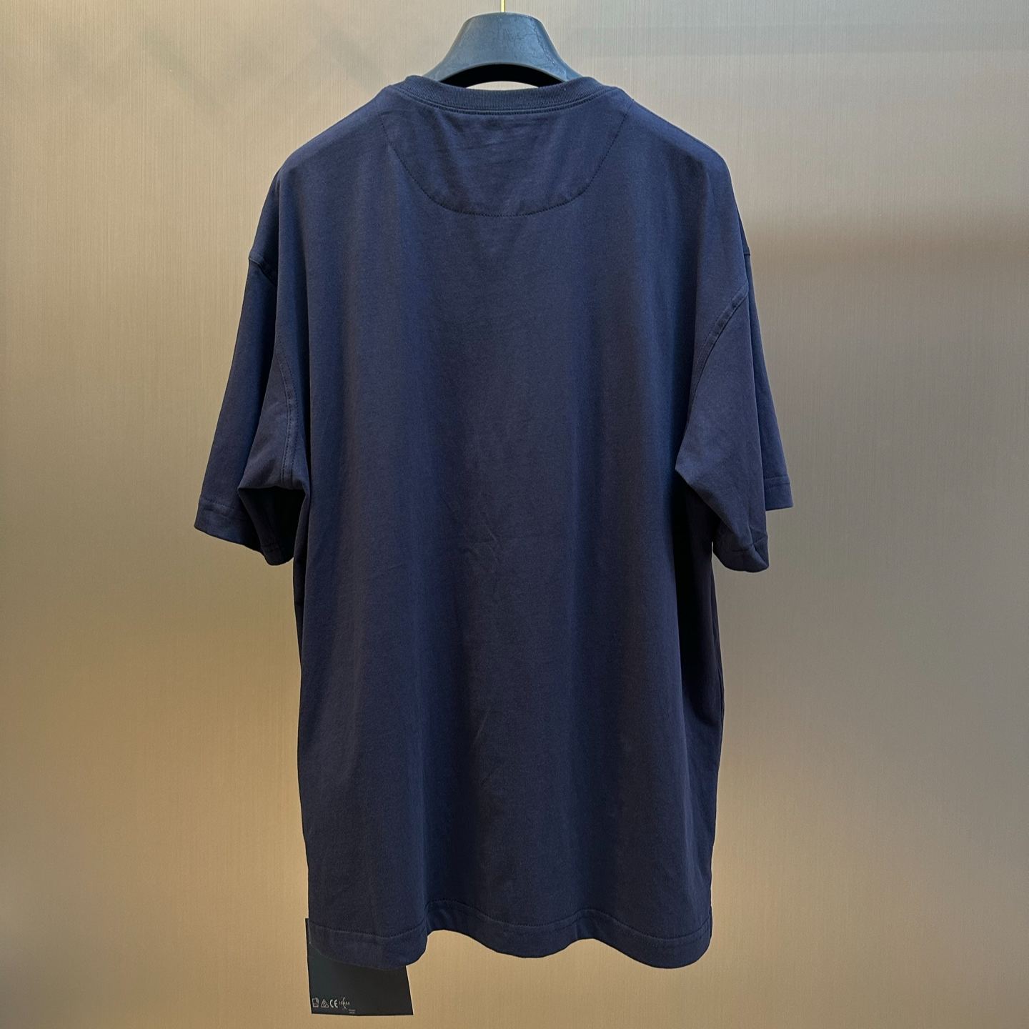 Prada Logo-patch cotton T-shirt (UJN852_13CC_F0002_S_232）