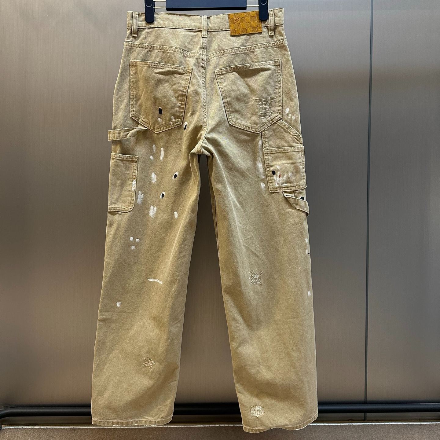 Louis Vuitton Embellished Denim Carpenter Pants（1AK6QU）
