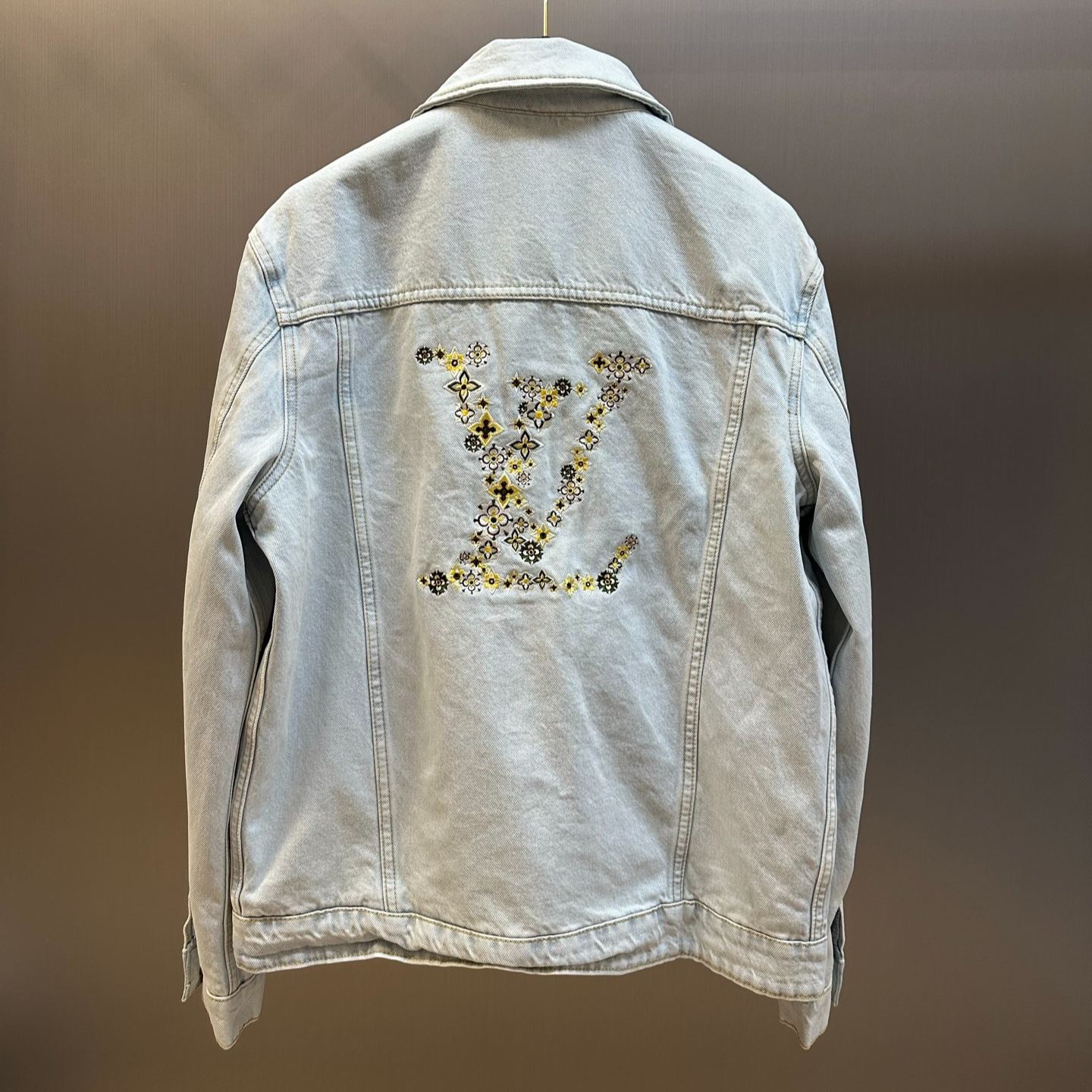 Louis Vuitton Embroidered Logo Denim Workwear-Style Belted Jacket（1AJRDX）