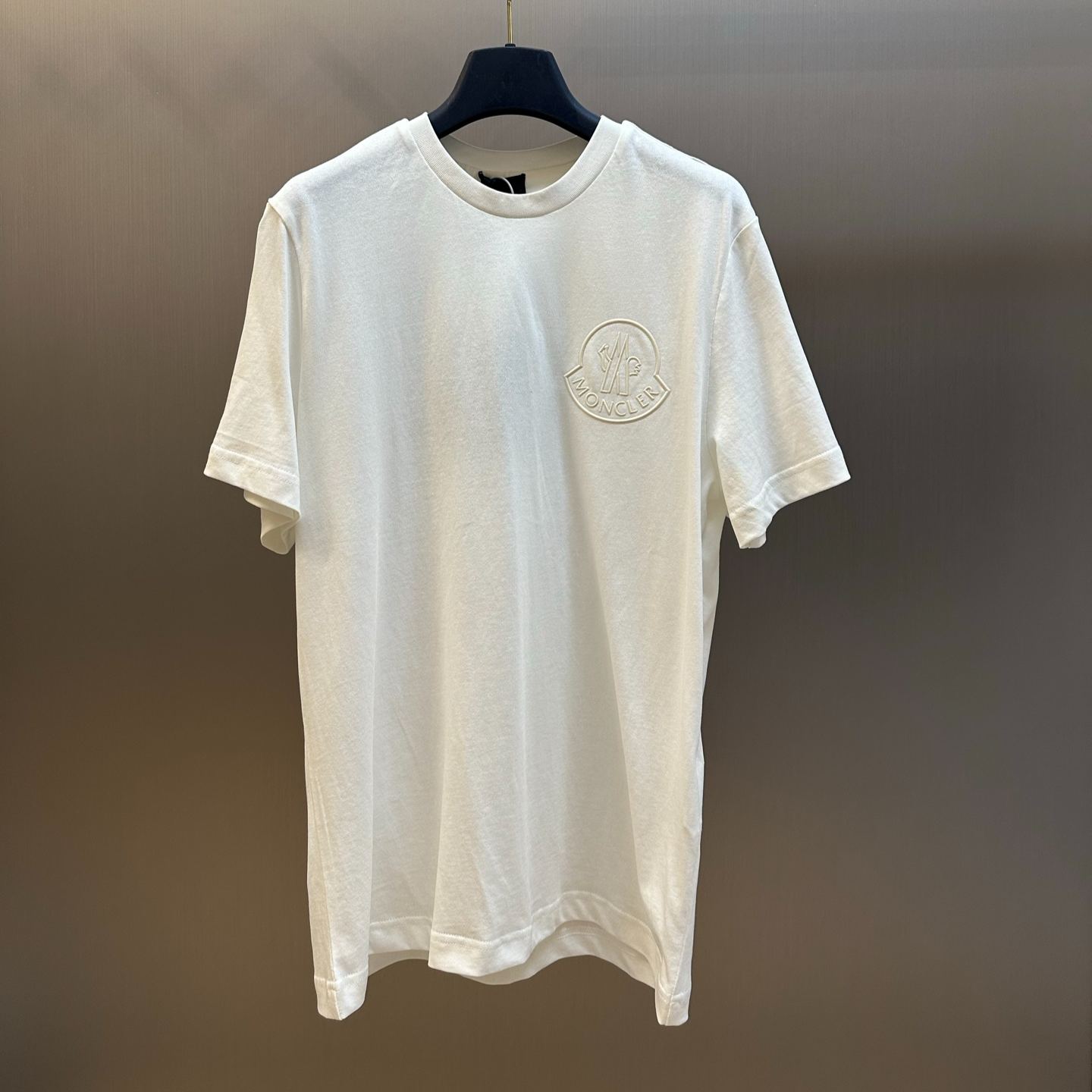 Moncler Men's Cotton T-Shirt with Raised Logo（K20918C0002689AYW031）