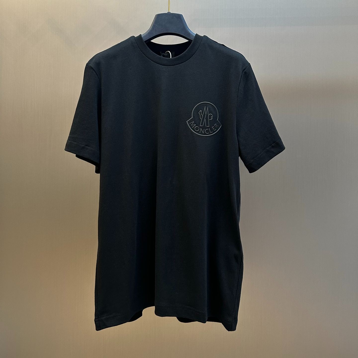 Moncler Men's Cotton T-Shirt with Raised Logo（K20918C0002689AYW031）