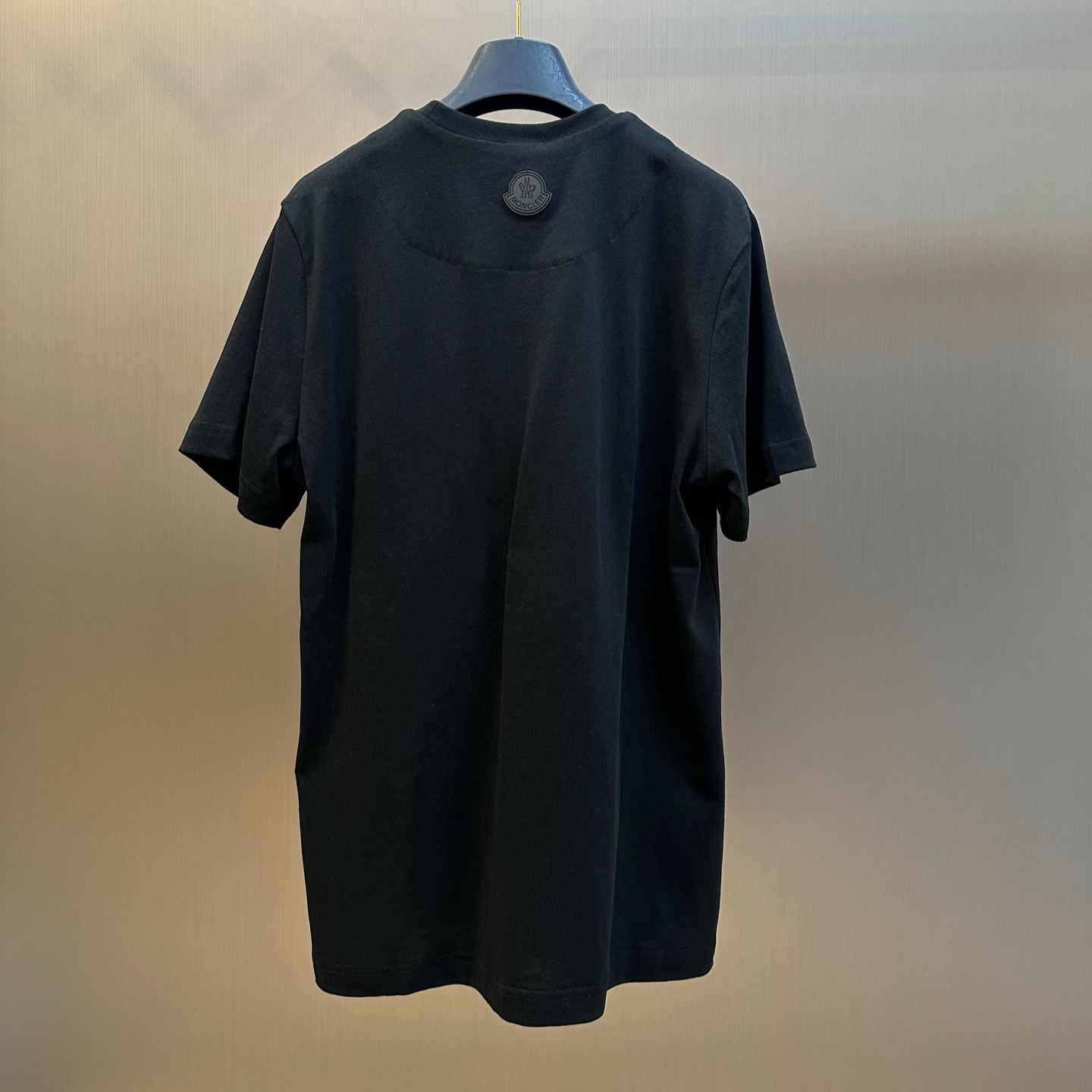 Moncler Men's Cotton T-Shirt with Raised Logo（K20918C0002689AYW031）
