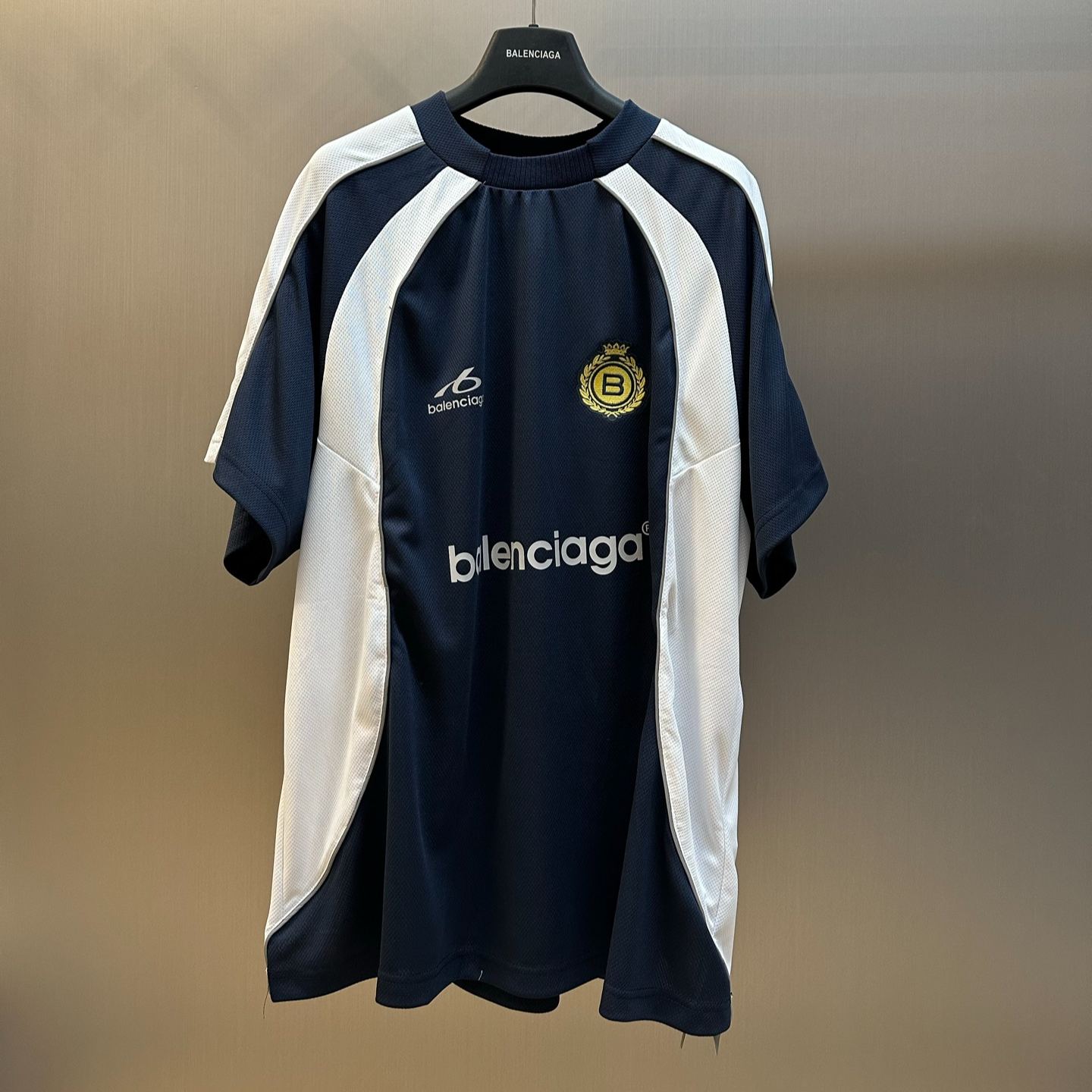 BALENCIAGA Soccer Oversized T-Shirt（A003GLTUVZ71000）