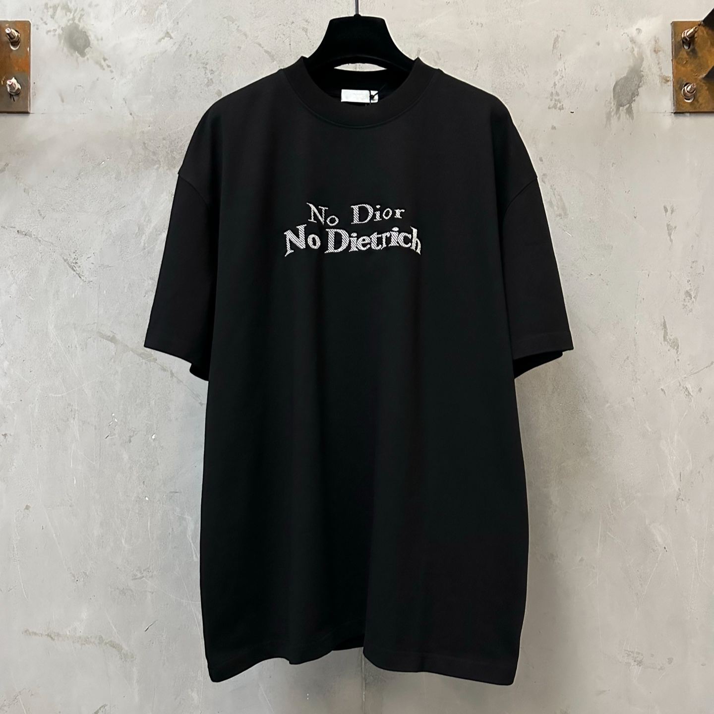 Dior T-Shirt with Embroidery（693J661A3282_C981）