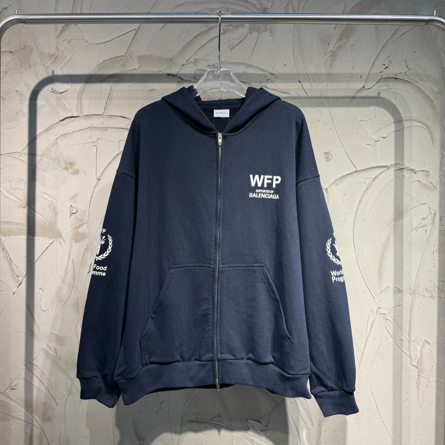 Balenciaga WFP Regular-Fit Zip-Up Hoodie(803264TTVX18065）