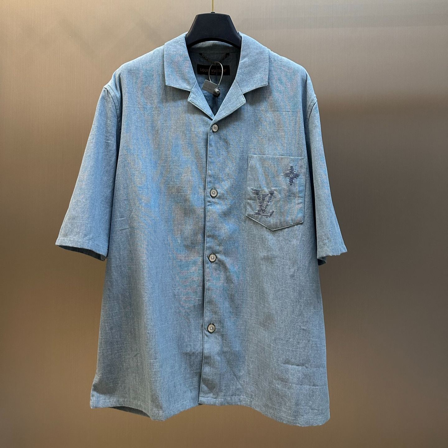 Louis Vuitton Embroidered Signature Chambray Short（1AK79C）