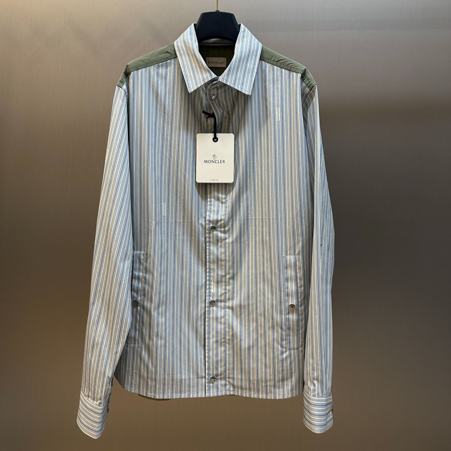 Moncler Men's Striped Cotton Shirt（L10912F00045599J6S07）