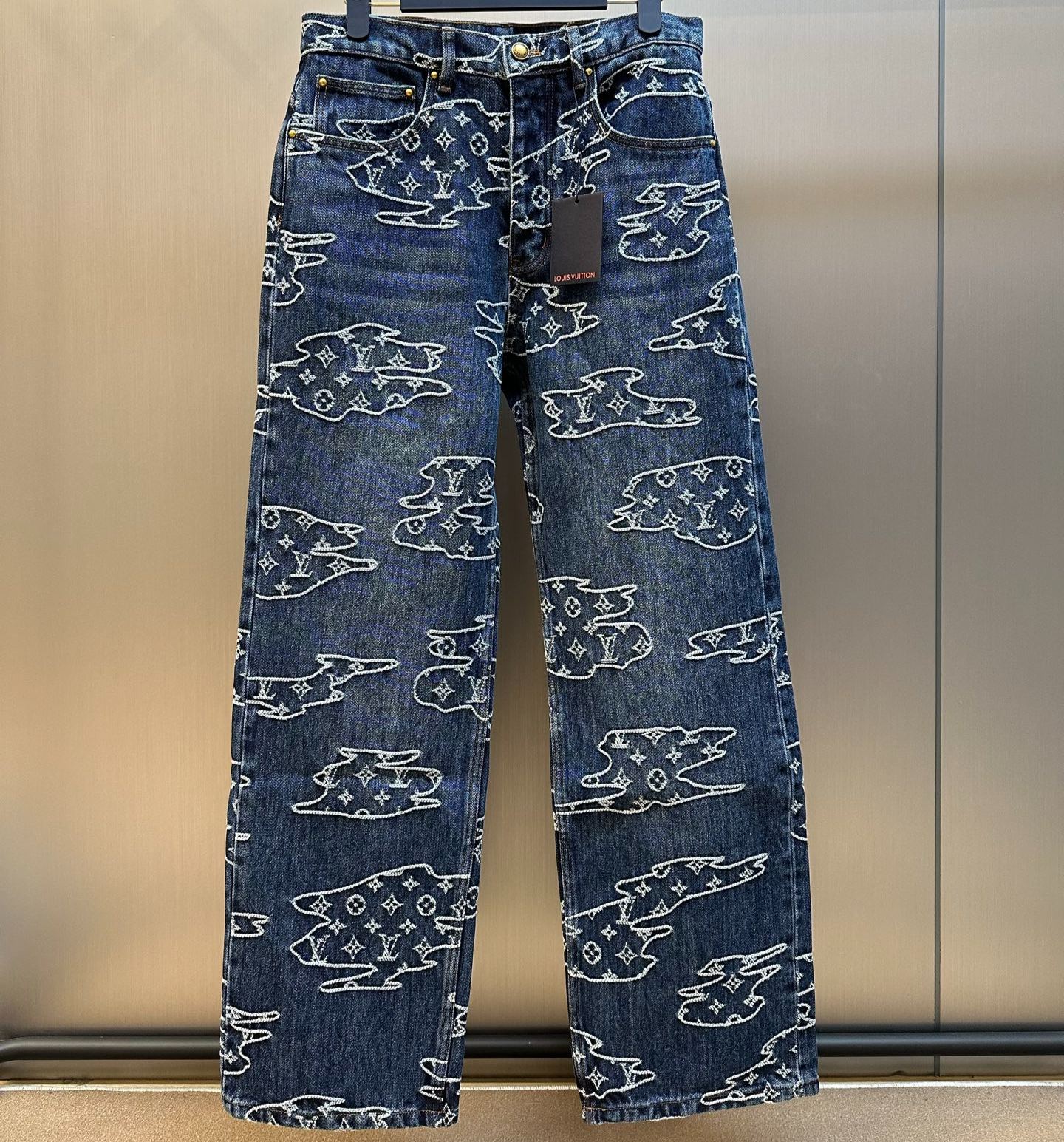 Louis Vuitton Monogram Denim Skate Pants（1AILUU）