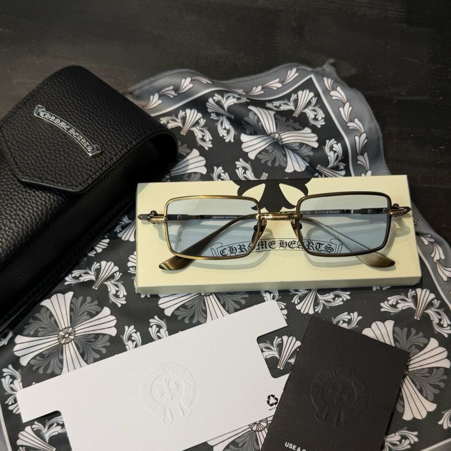 Chrome Hearts Sunglasses (CHROME HEARTS 444）