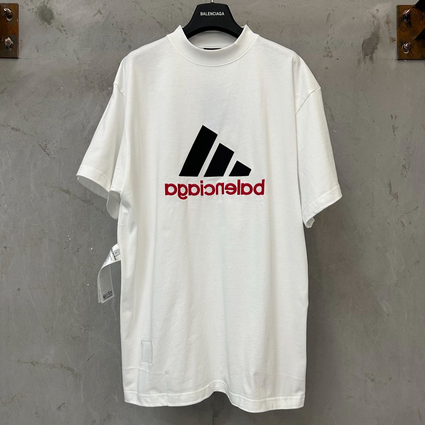adidas BALENCIAGA T-Shirt Oversized "White"（ 731769TNVA69065）