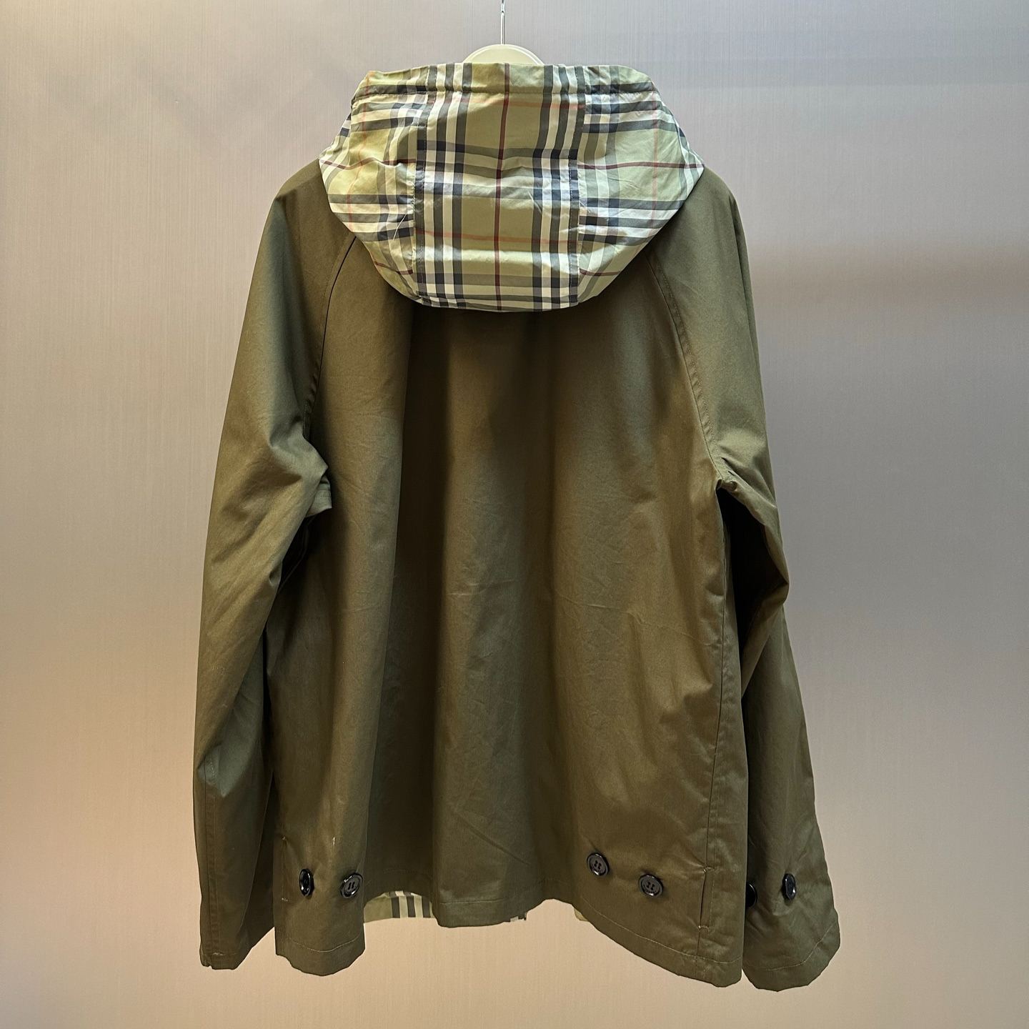 Burberry Light Jackets in Green for Men（8116067）