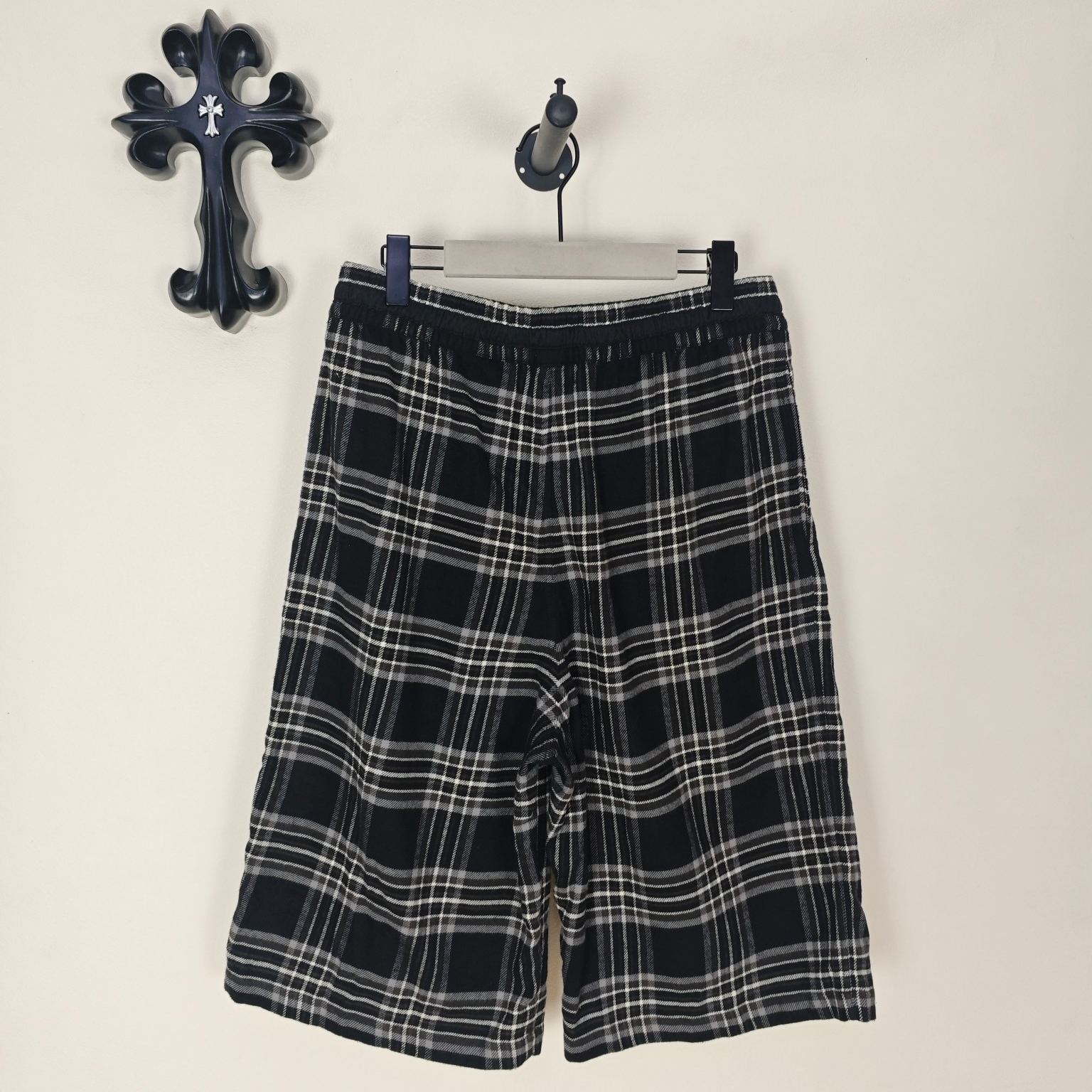 Chrome Hearts After School Cross Patch Flannel Shorts（CH-2026-7-14）