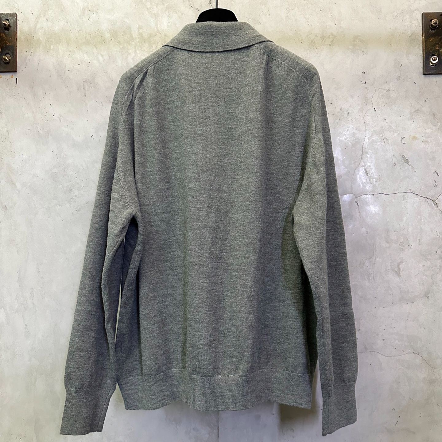 Acne Studios Collared Wool Knit Top (FN-MN-KNIT000611）