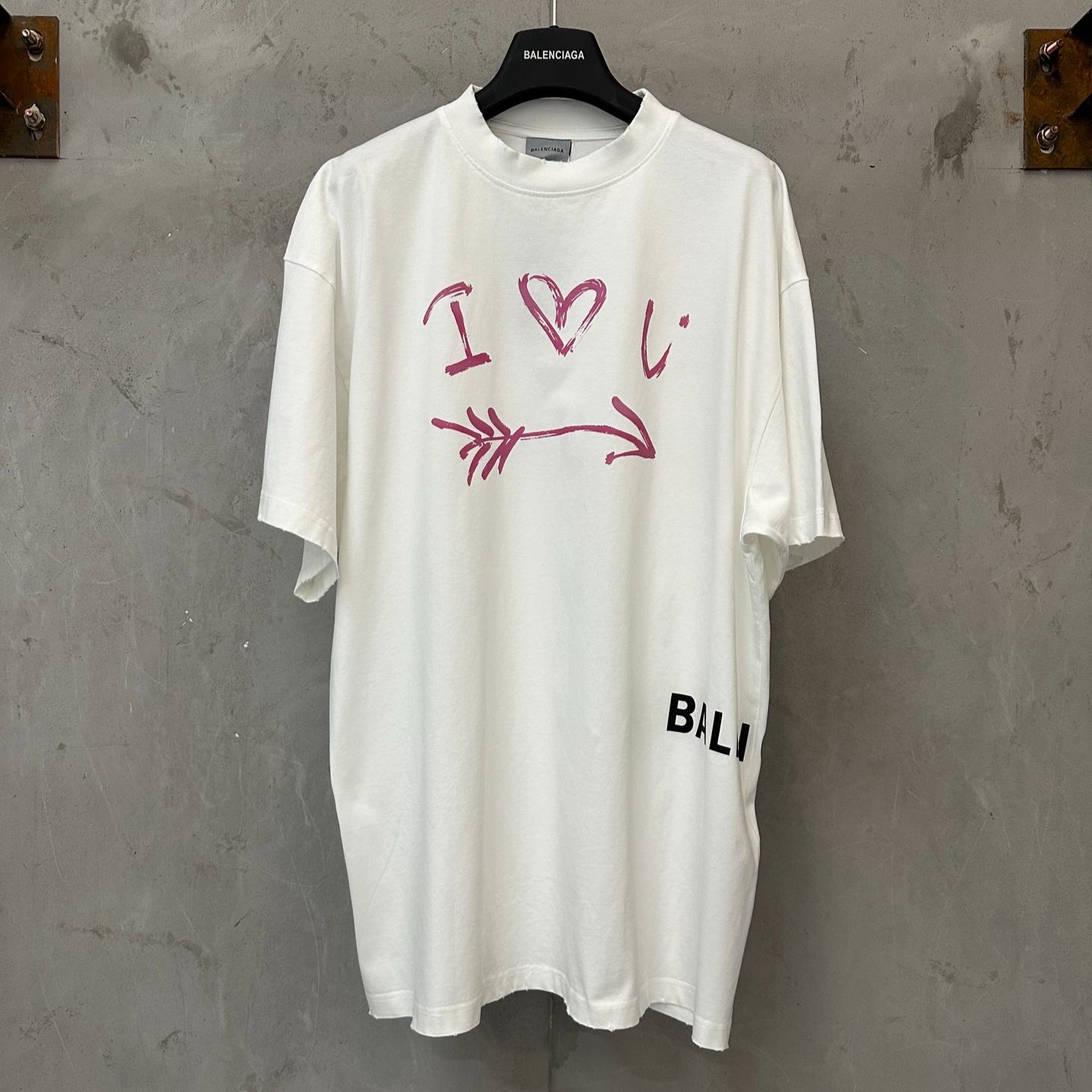 Balenciaga I<3 U Medium Fit T-shirt（A00497TUVY69000）