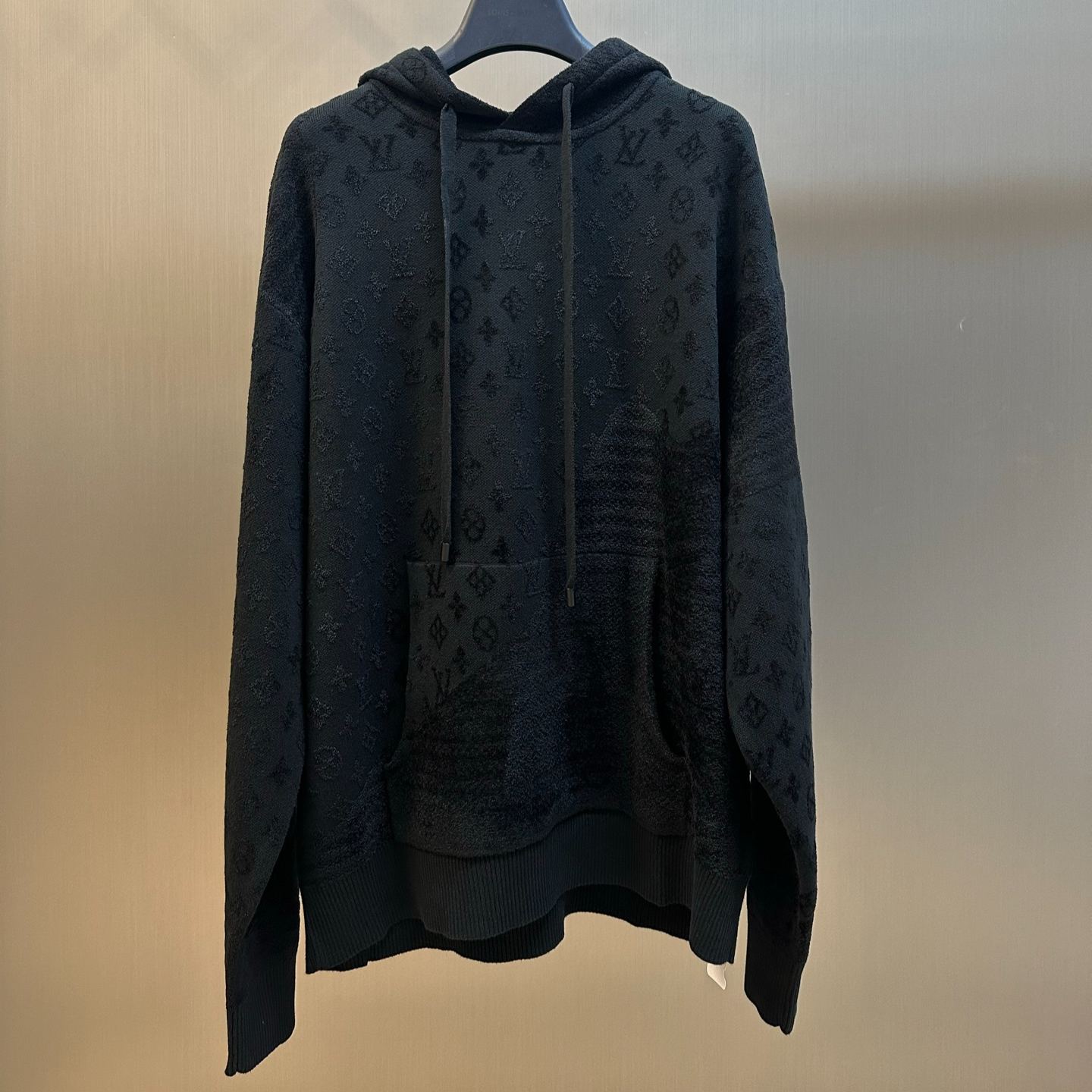 Louis Vuitton Graphic Jacquard Hoodie（1AHCMW）